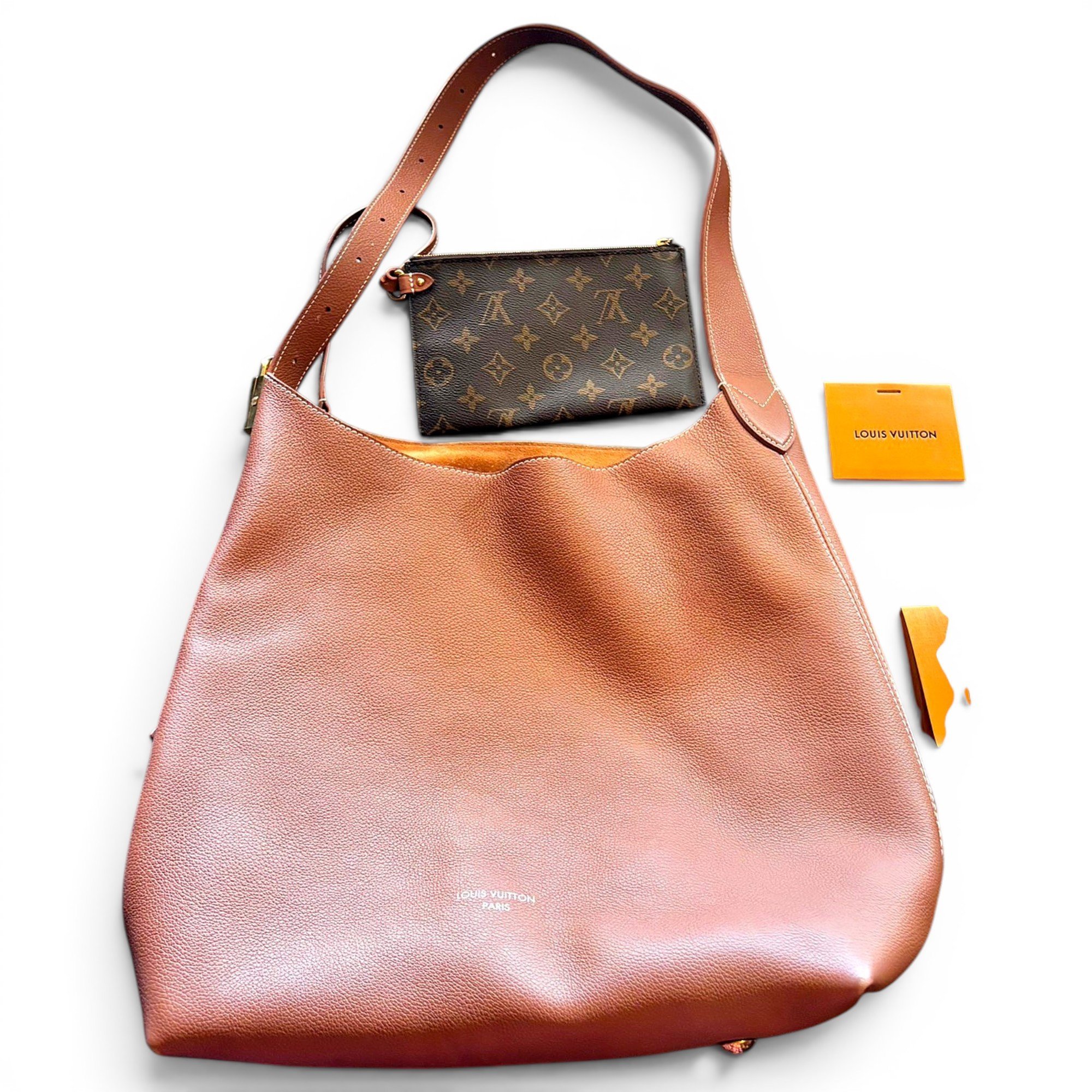 Low Key Hobo leather tote