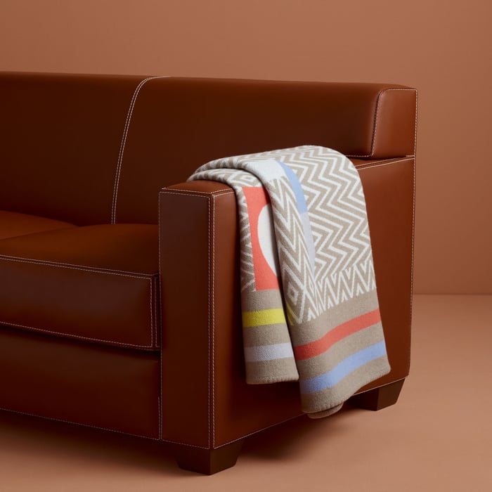 Grège Enigmatic Blanket