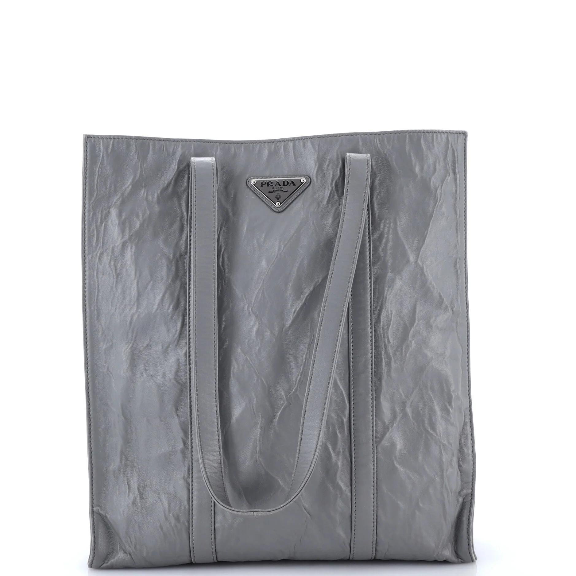 Leather tote
