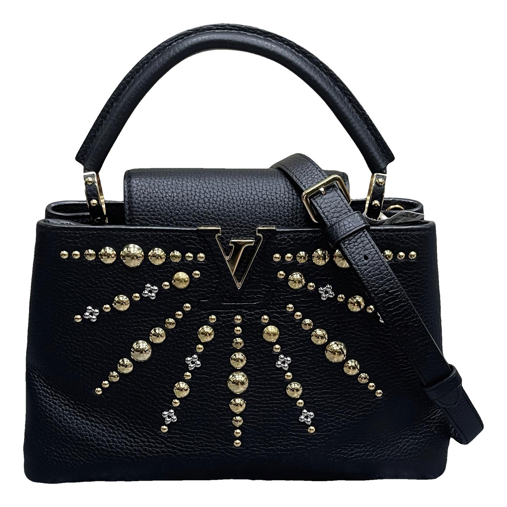 Capucines leather handbag