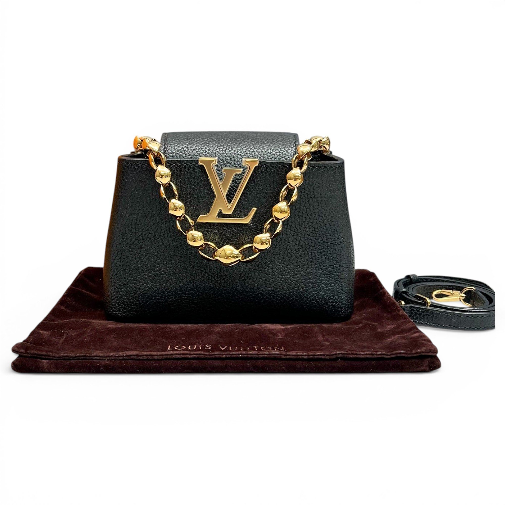 Capucines leather crossbody bag