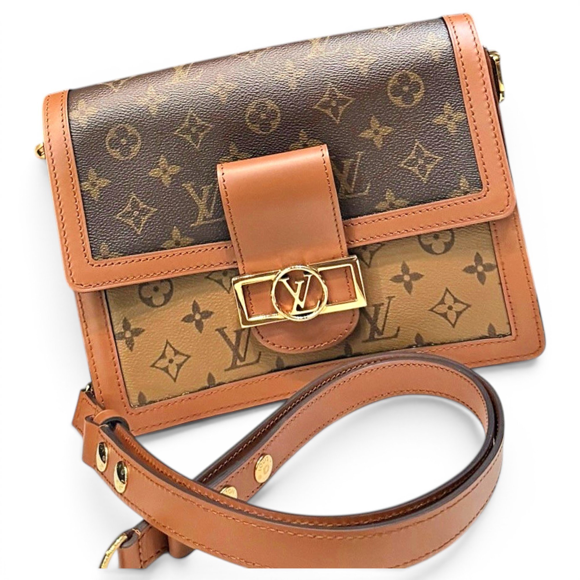 Dauphine leather handbag