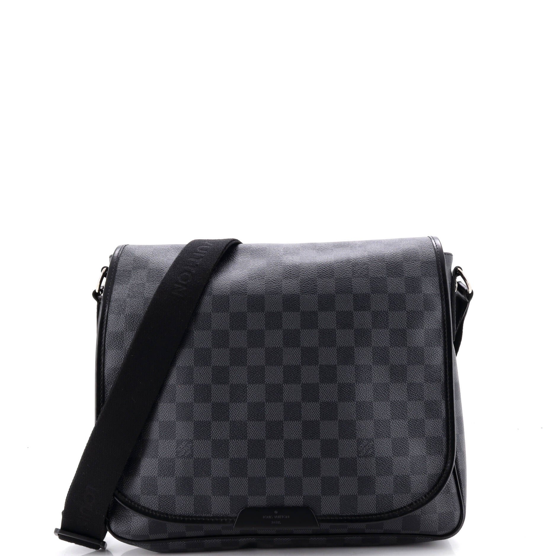 Daniel Messenger Bag Damier Graphite MM