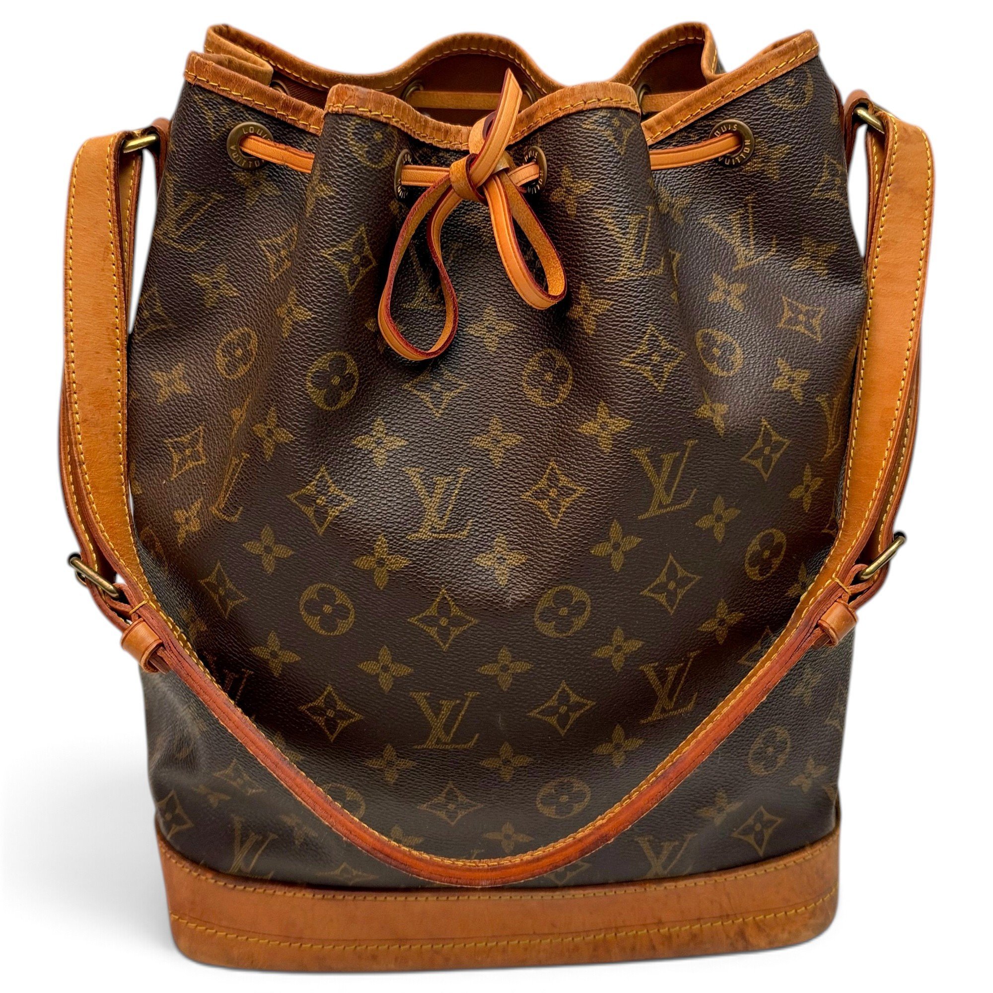 Noé leather handbag