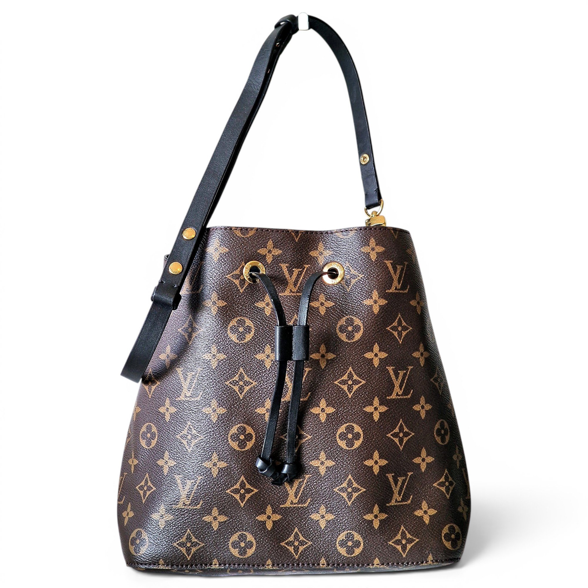 NéoNoé leather handbag