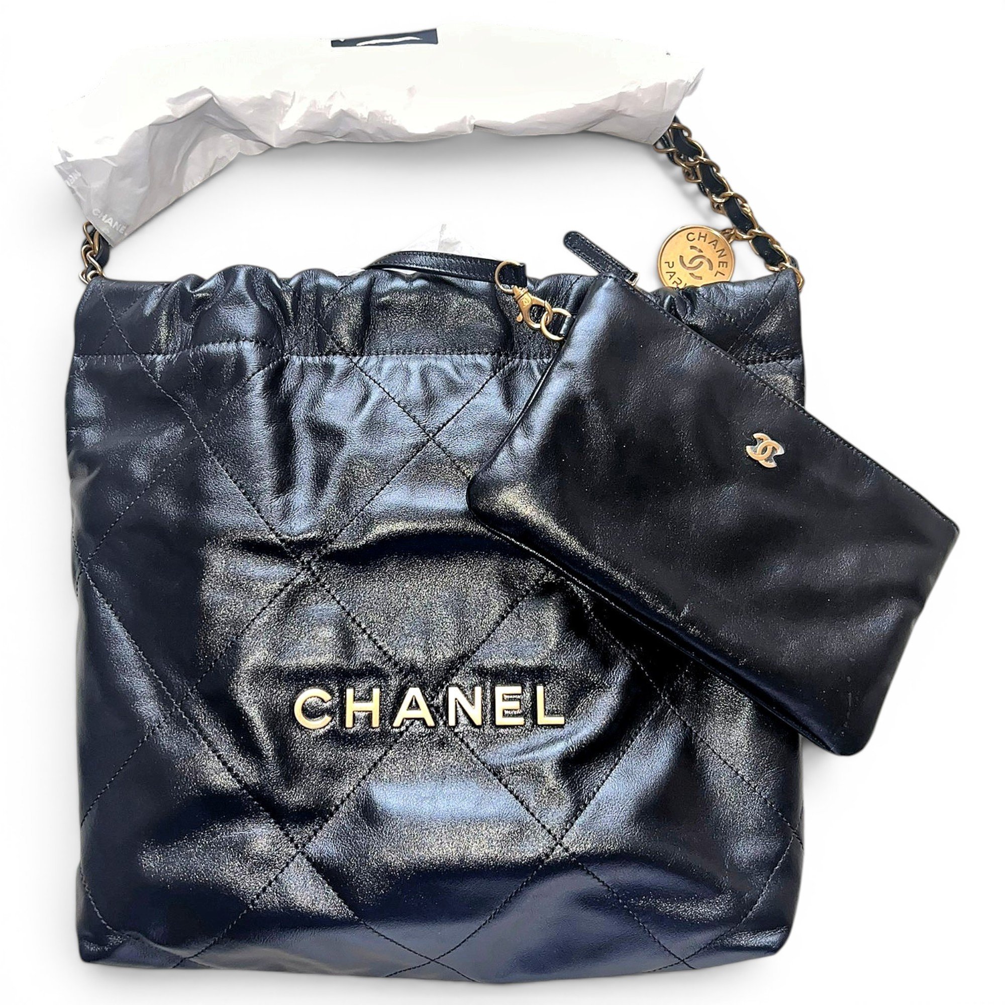Chanel 22 leather handbag