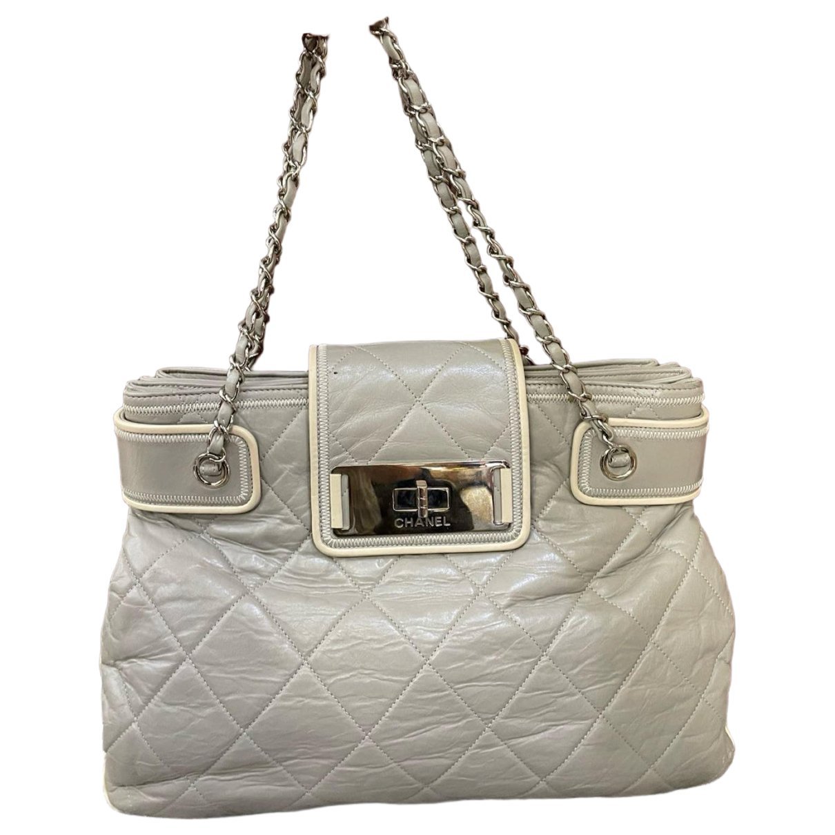 Trendy CC leather handbag