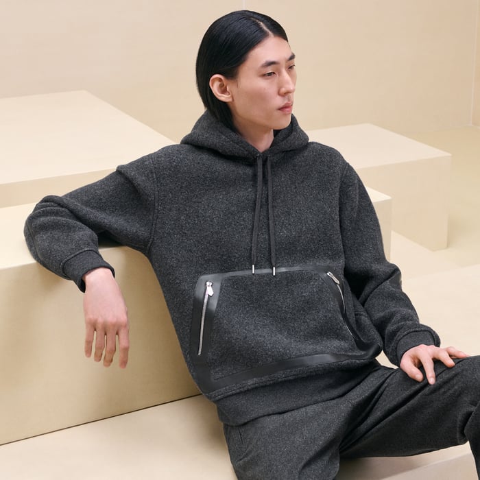 Gris Foncé Varsity Hooded Sweater