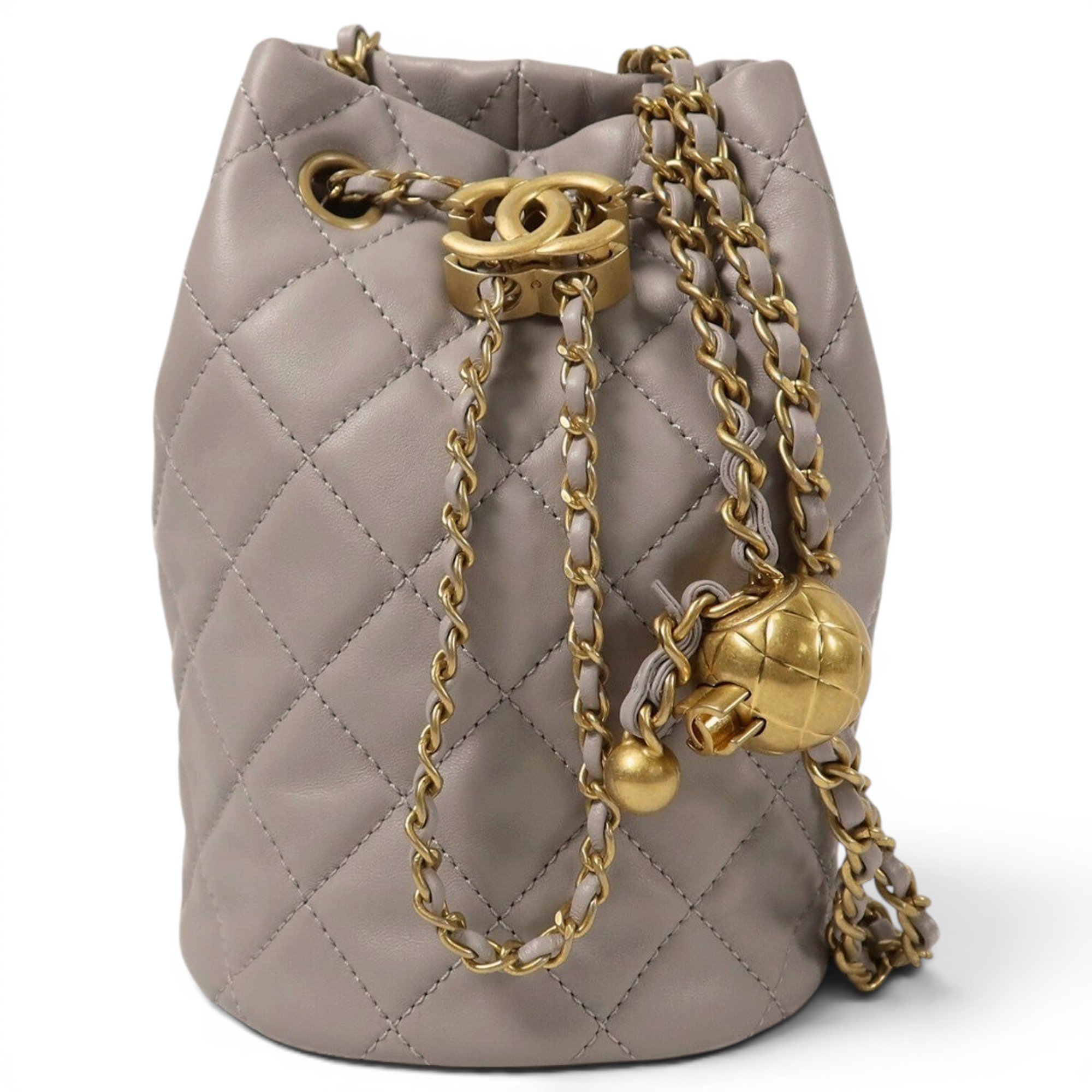 Chanel 19 leather crossbody bag