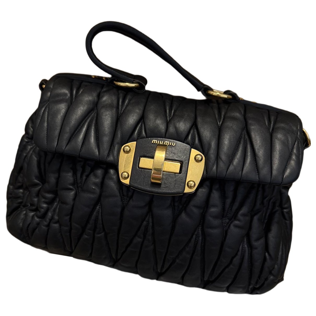 Matelassé leather handbag