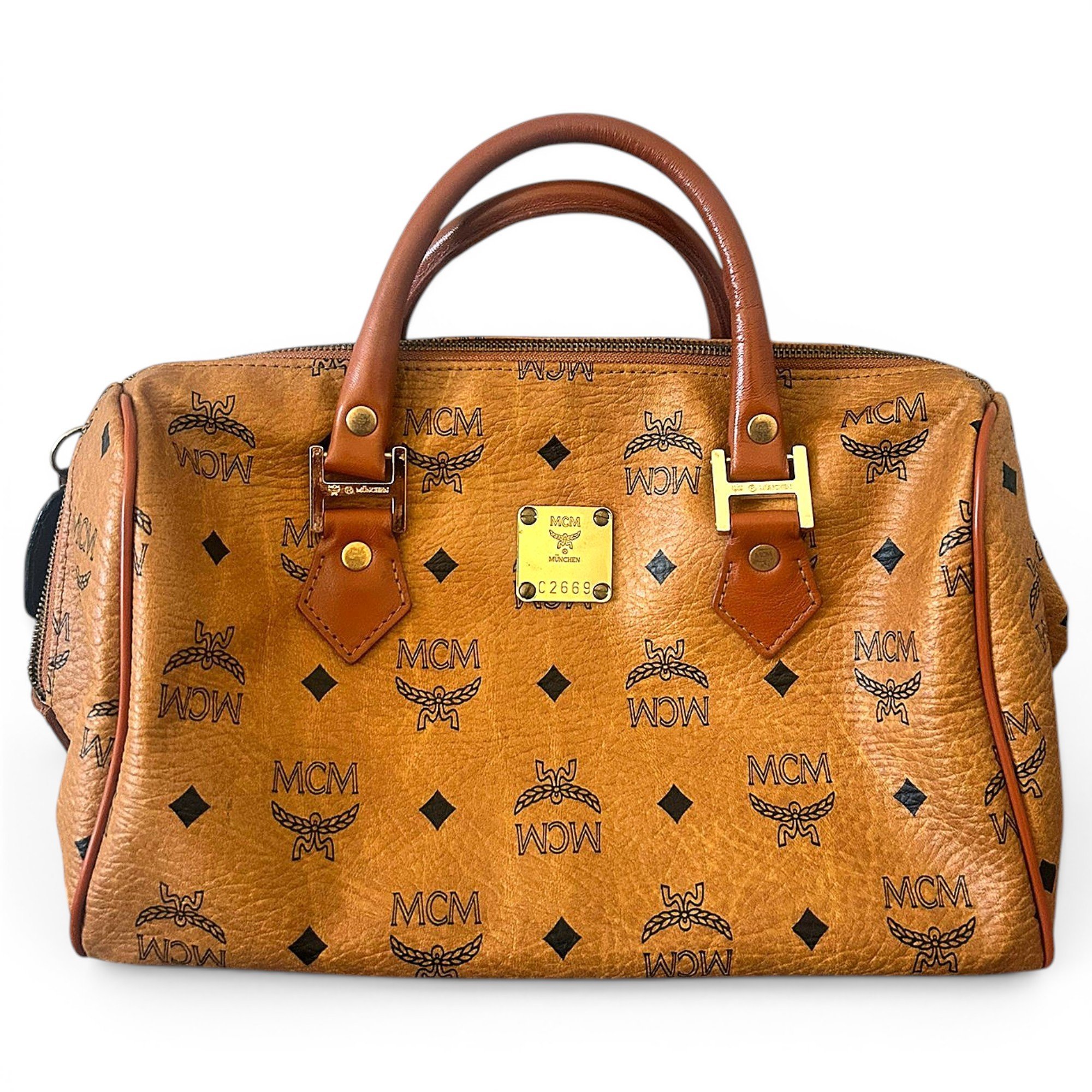 Boston vegan leather handbag