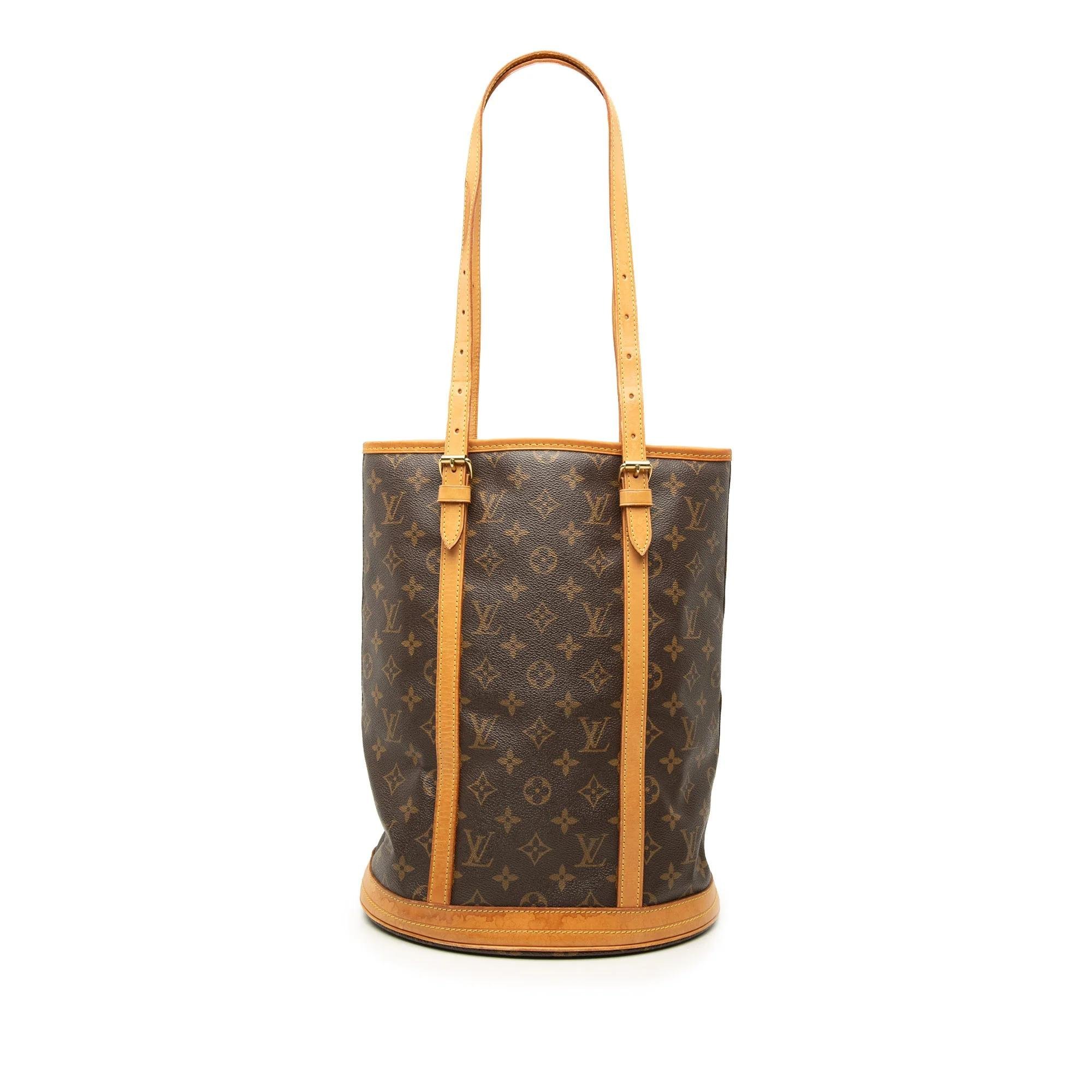 Bucket leather bag