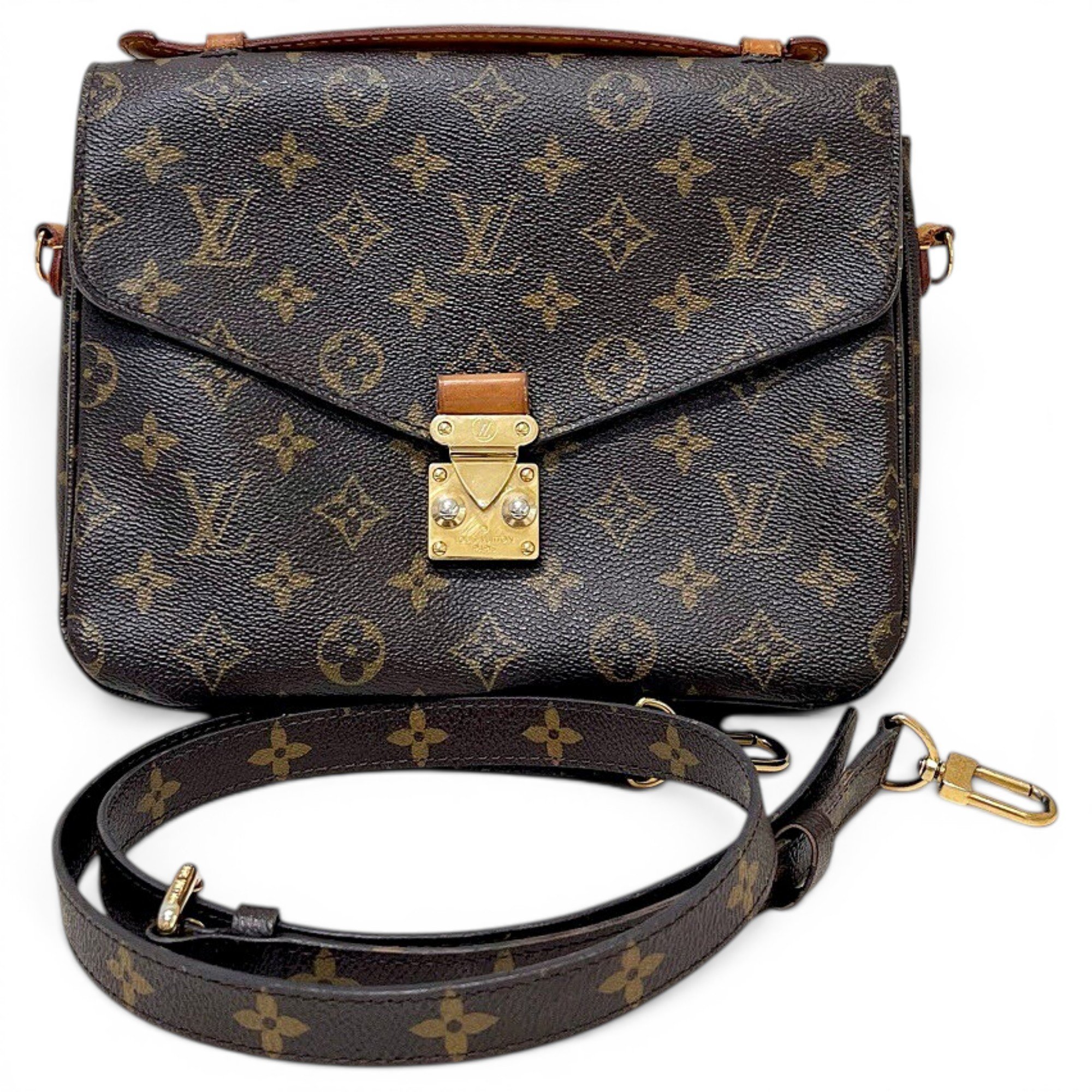Louis Vuitton Multi Pochette Accessoires leather handbag