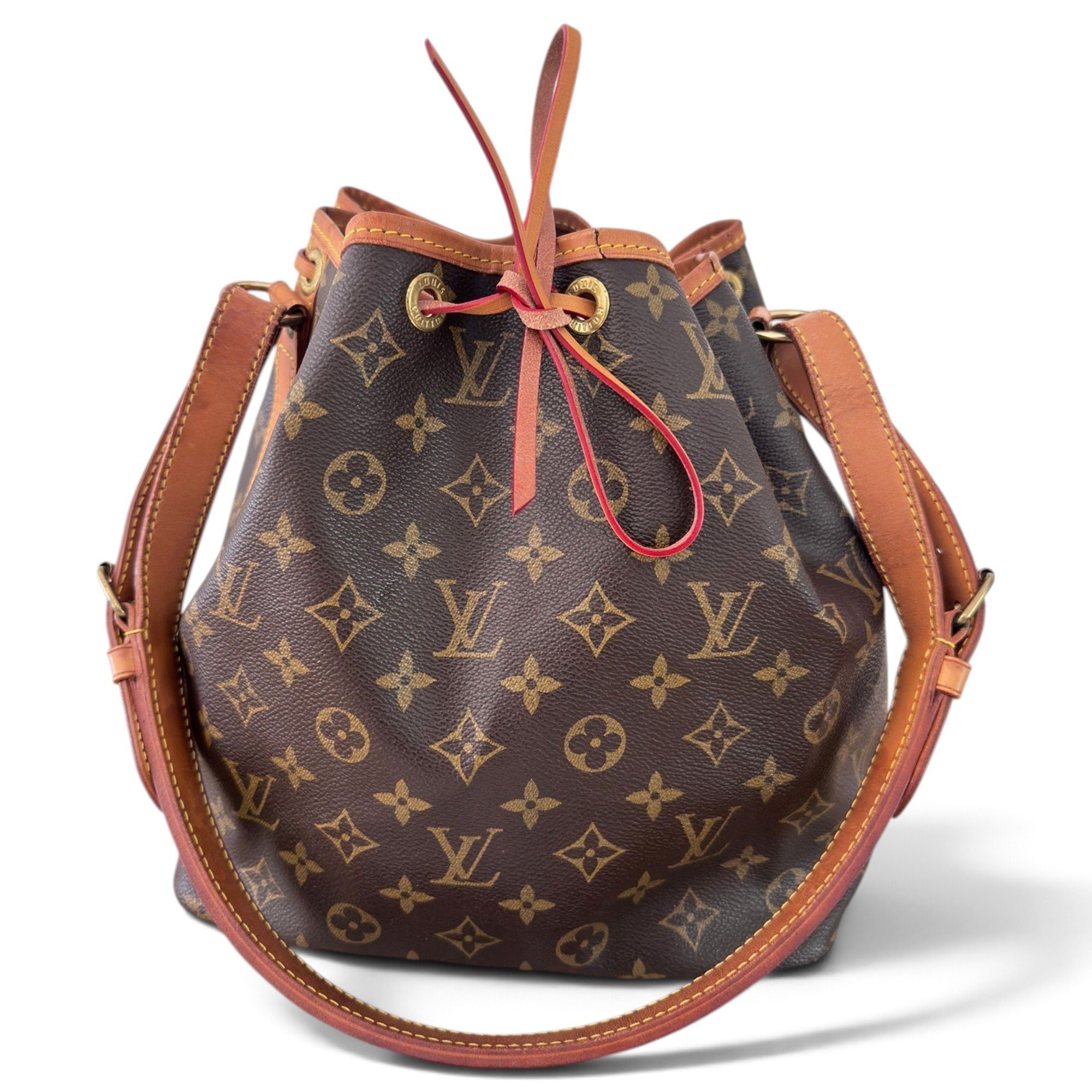 Noé leather handbag