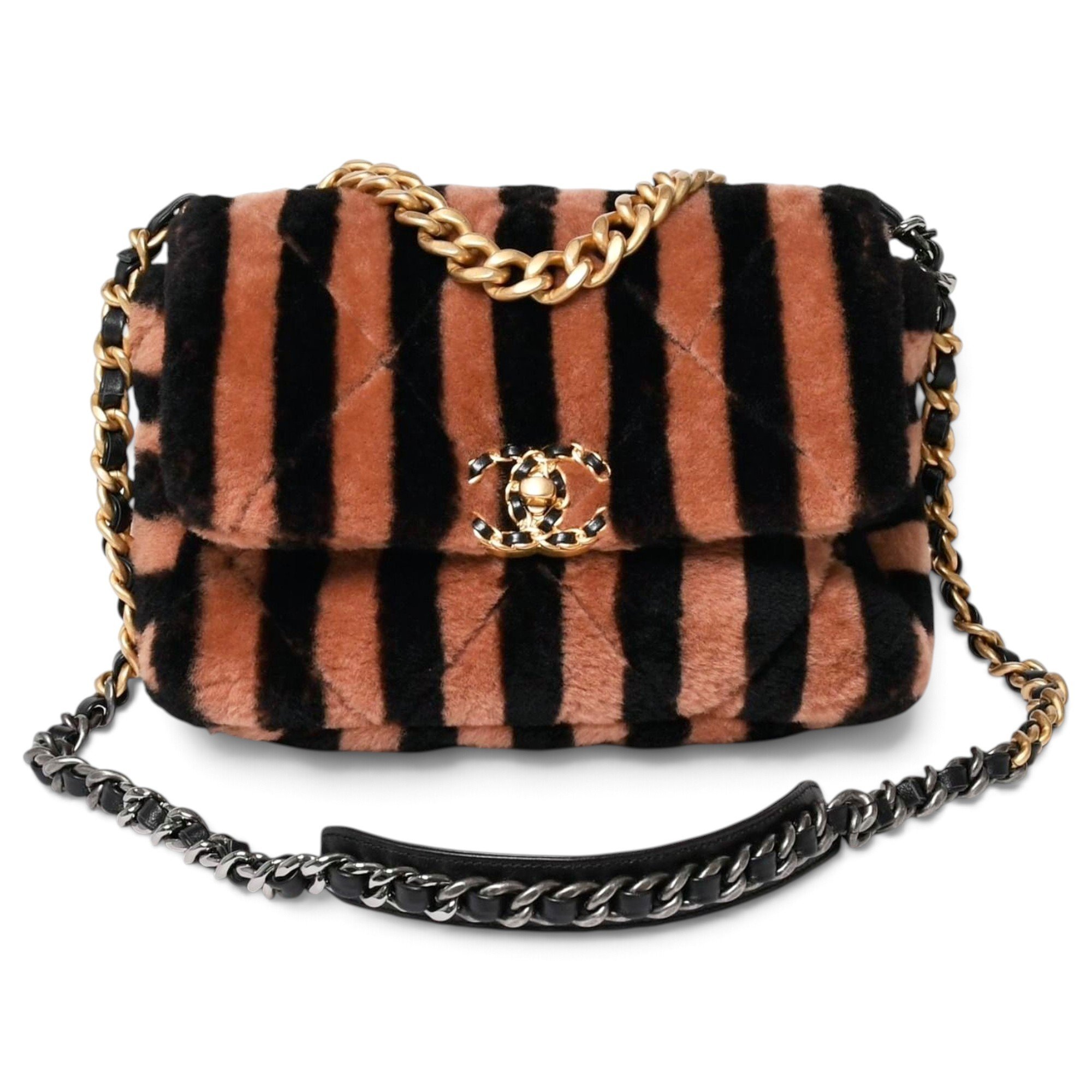 Chanel 19 leather handbag
