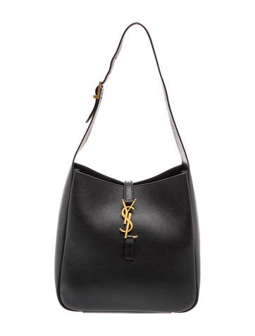 Leather Le 5 à 7