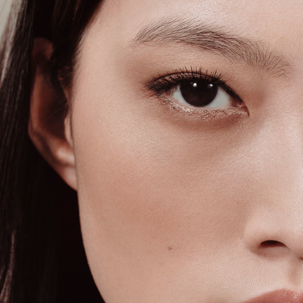 01 – Noir Fusain Revitalizing Care Mascara, Noir Fusain