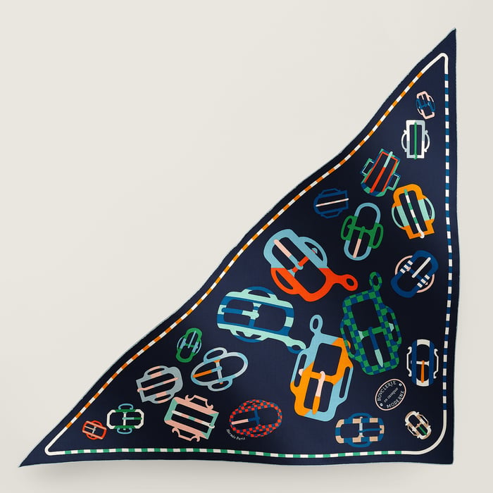 Bouclerie Moderne En Casaques Giant Triangle