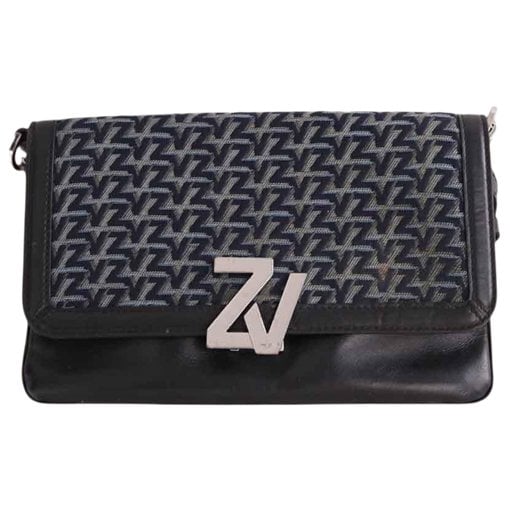 Leather crossbody bag