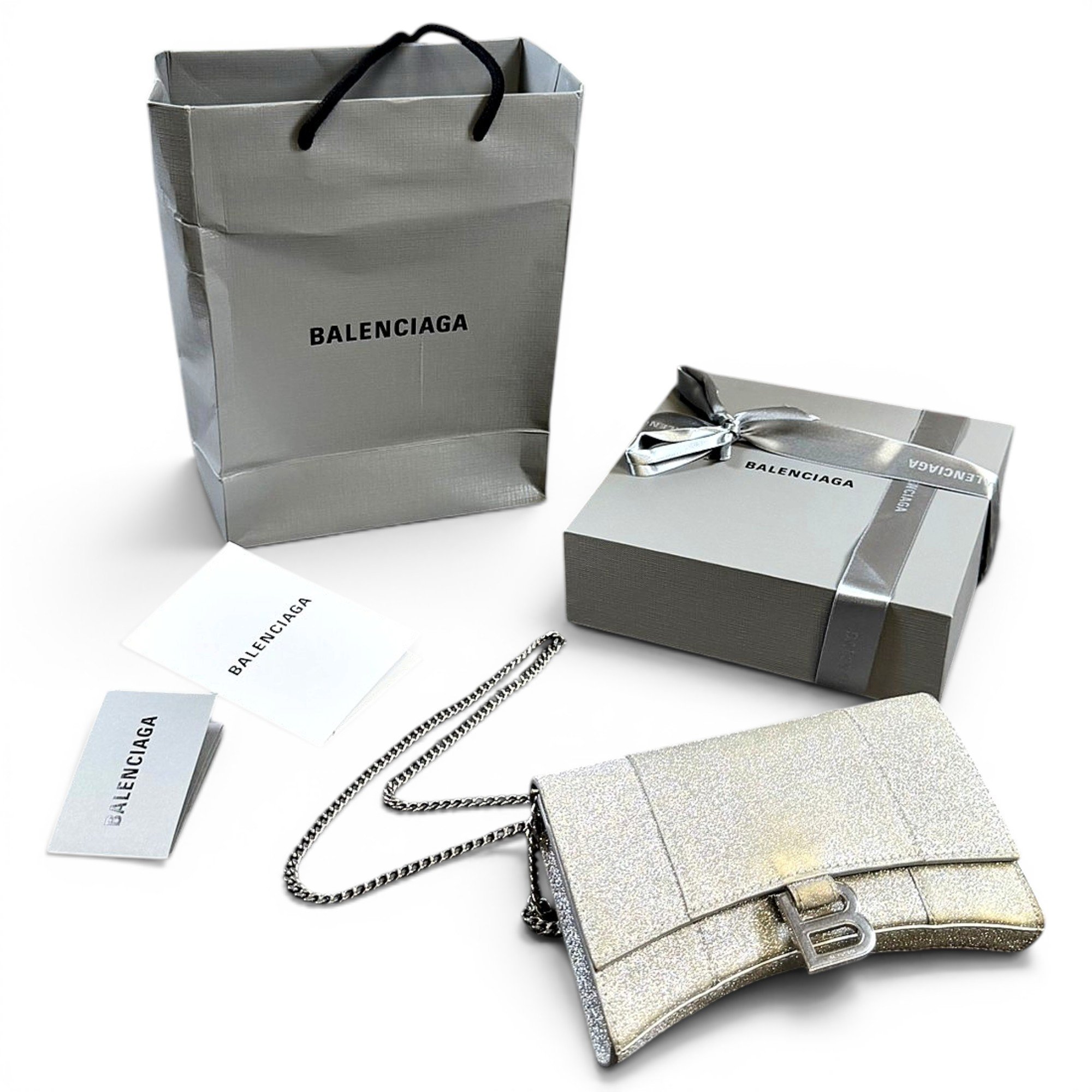 Hourglass leather bag