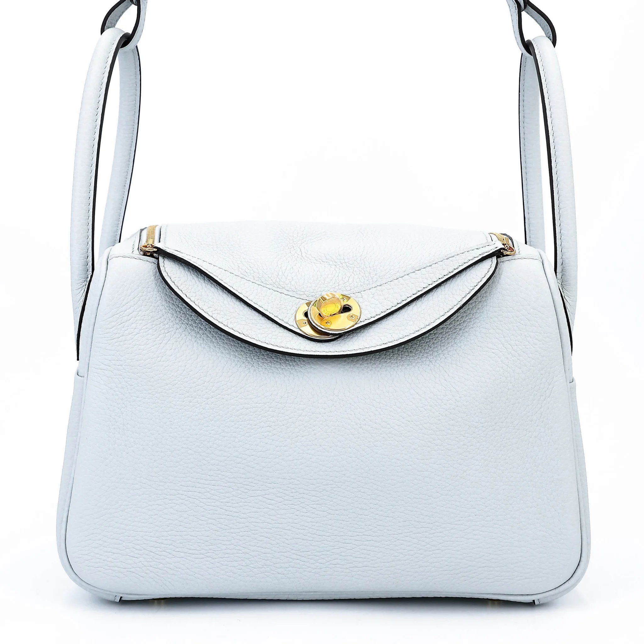 Unused ( Rank NS ) HERMÈS Lindy 26 Bleu Pale (08) Clemence Gold hardware U (2022)