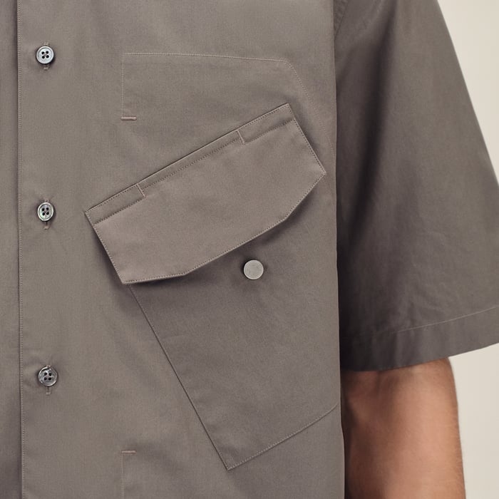 Gris Éléphant Short-sleeve Straight Cut Shirt With Leather Detail