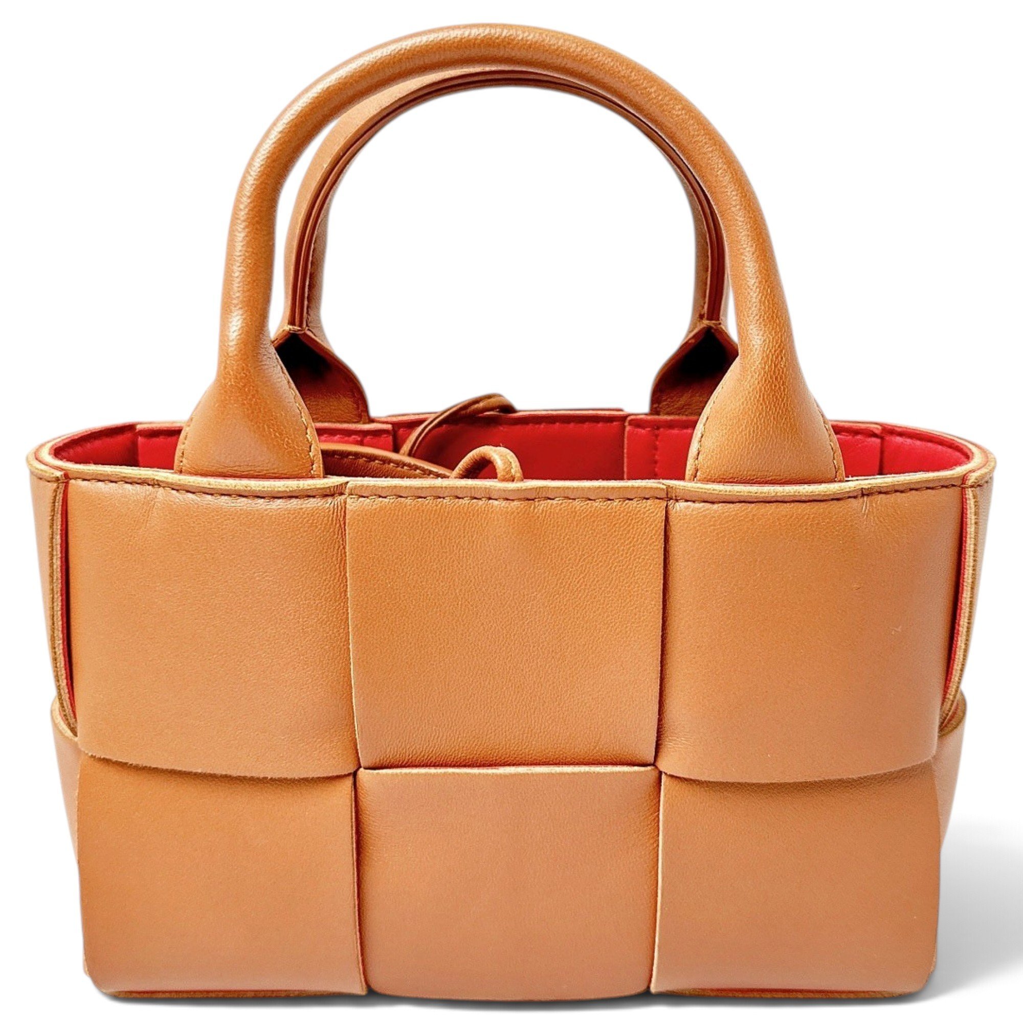 Bottega Veneta Arco leather handbag