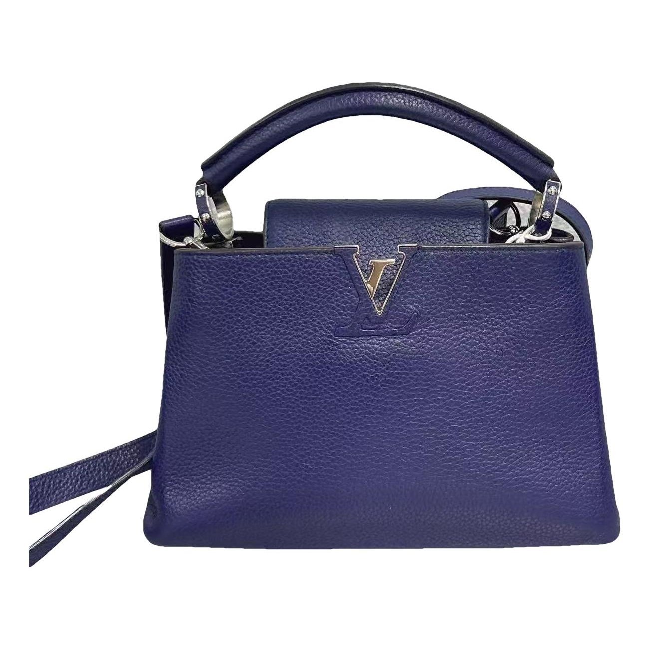 Capucines leather handbag