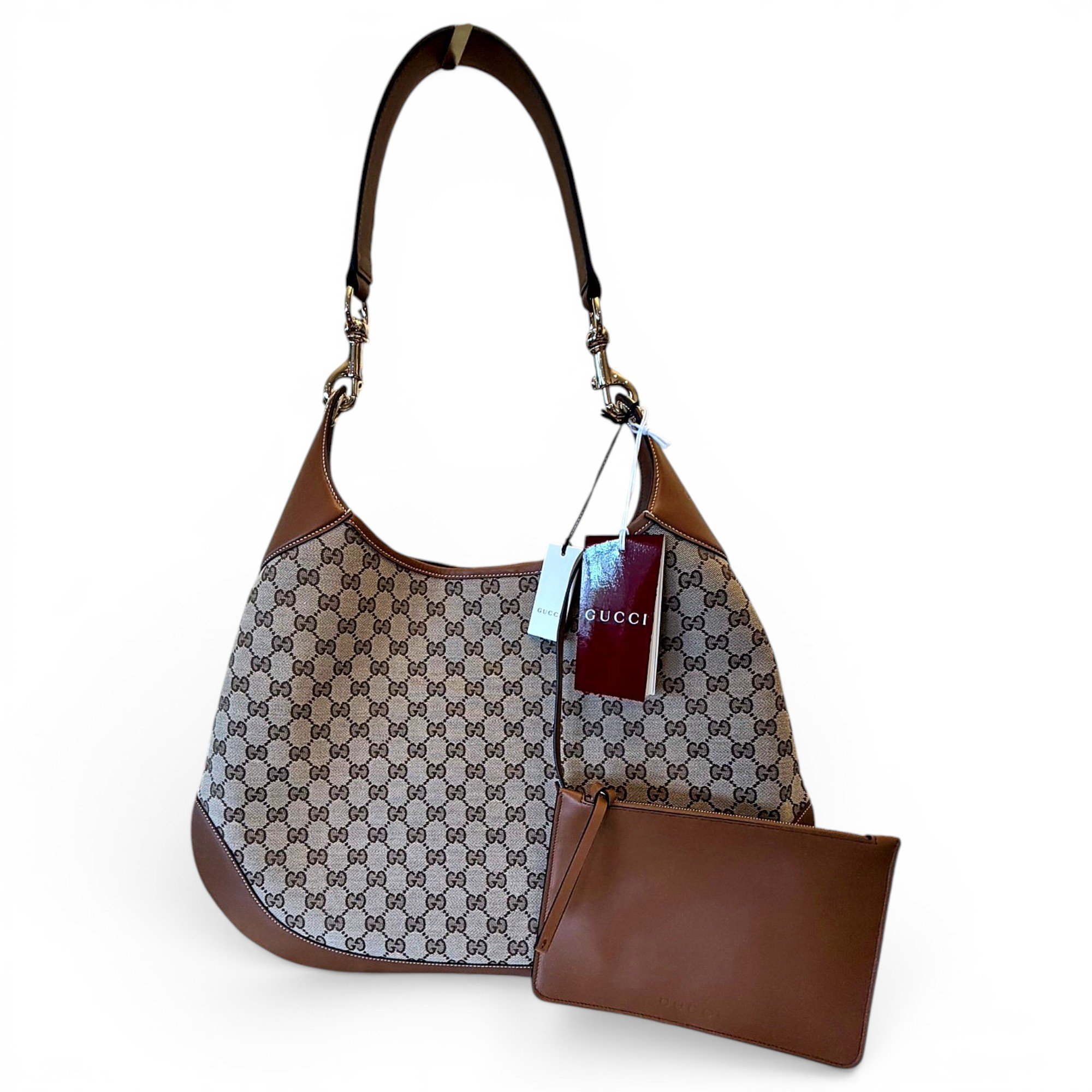 Gucci B cloth handbag