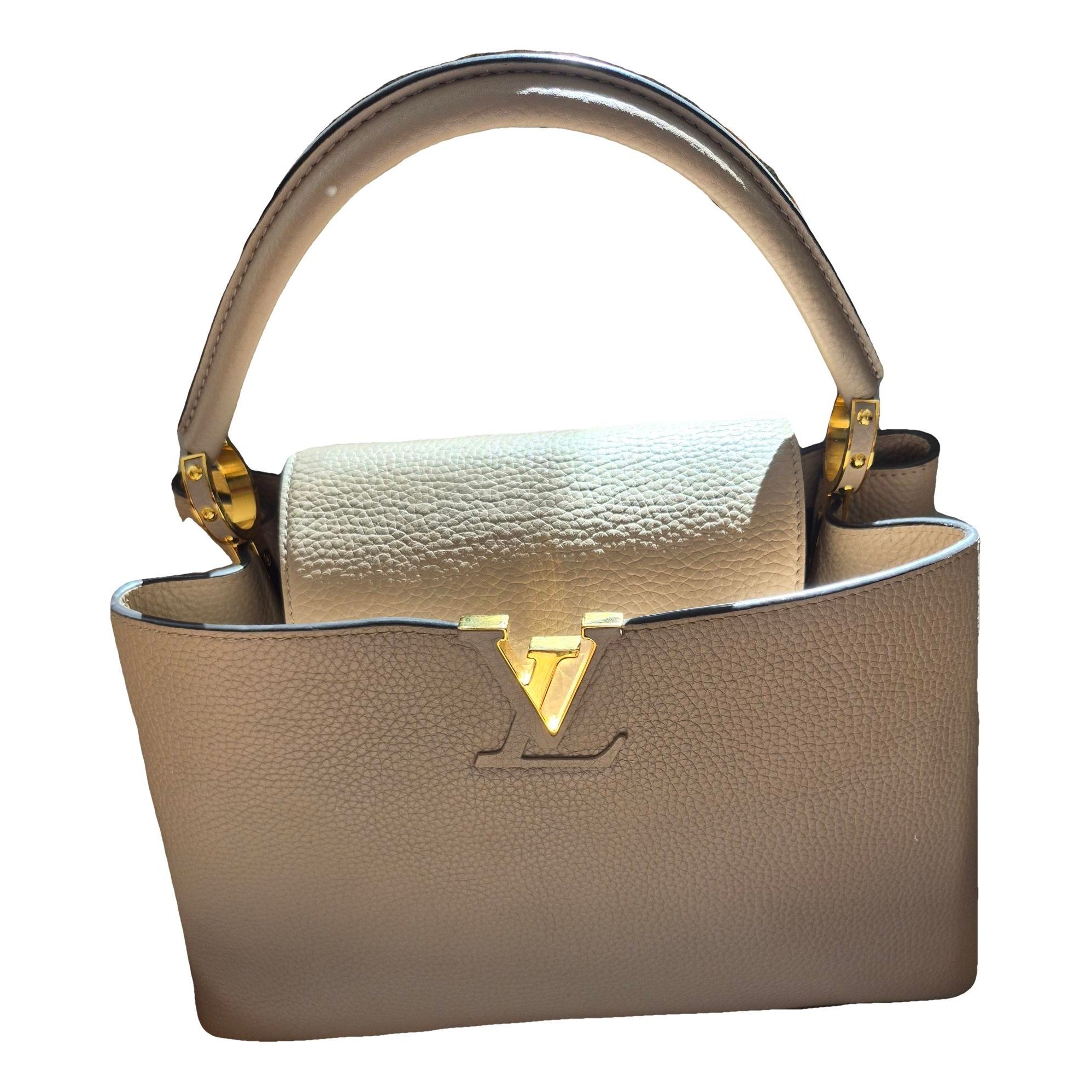 Capucines leather handbag