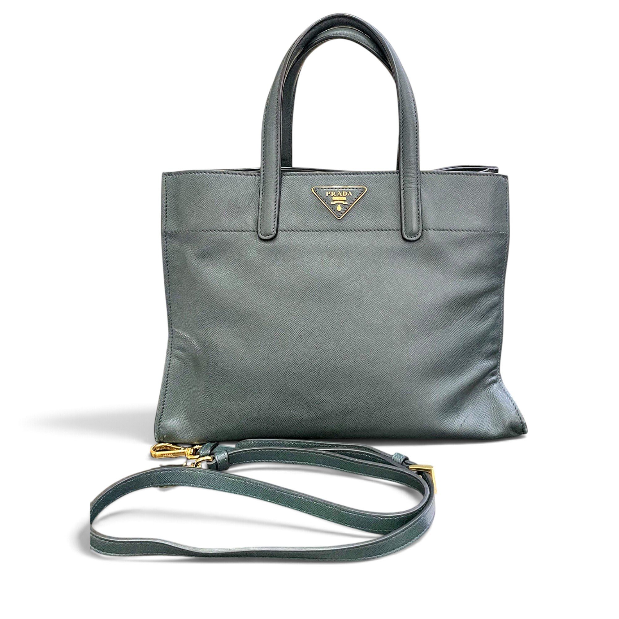 Leather tote