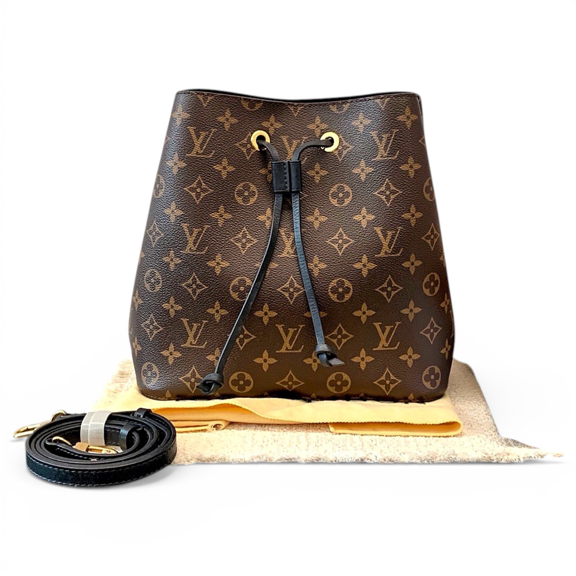 NéoNoé leather handbag
