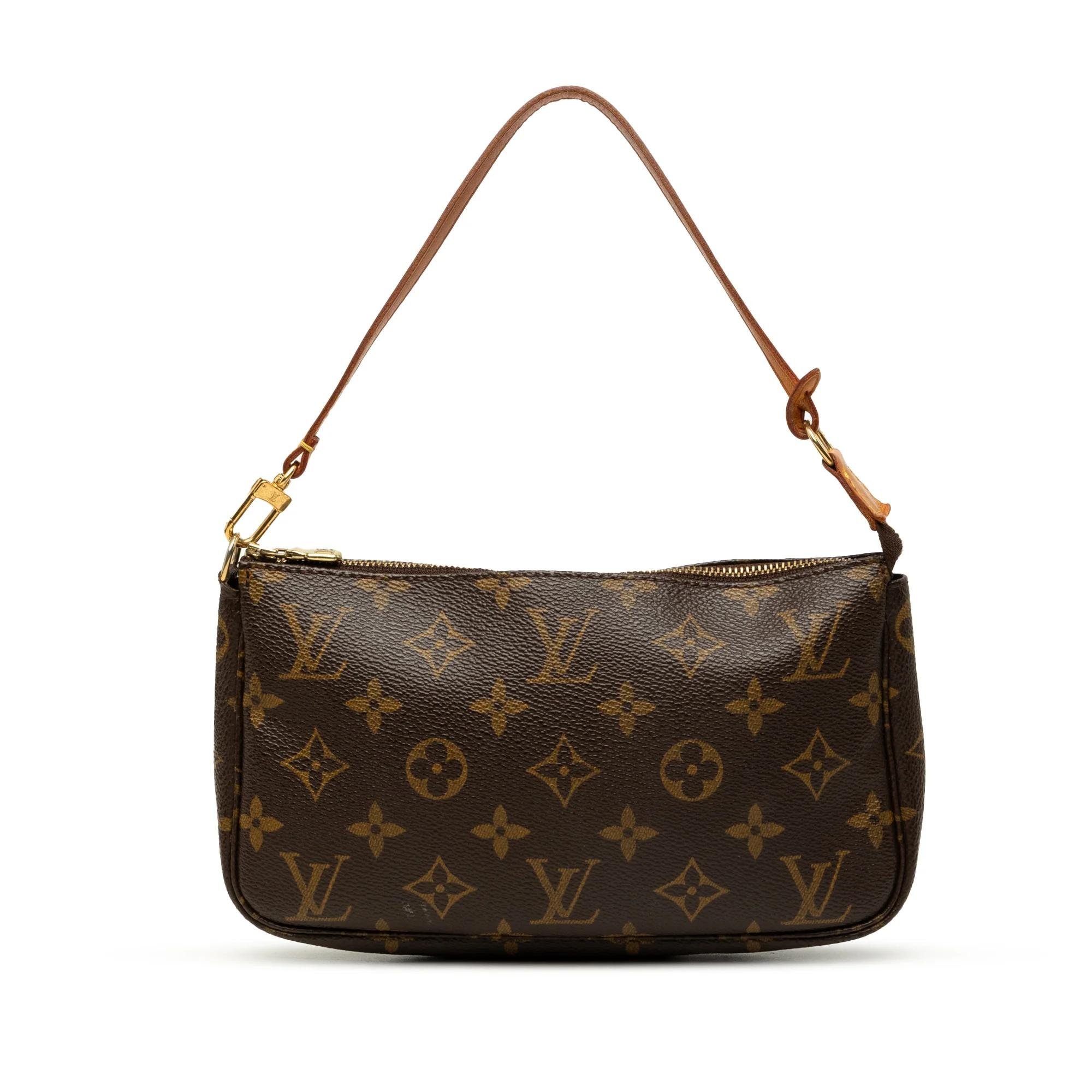 Pochette Accessoire leather handbag