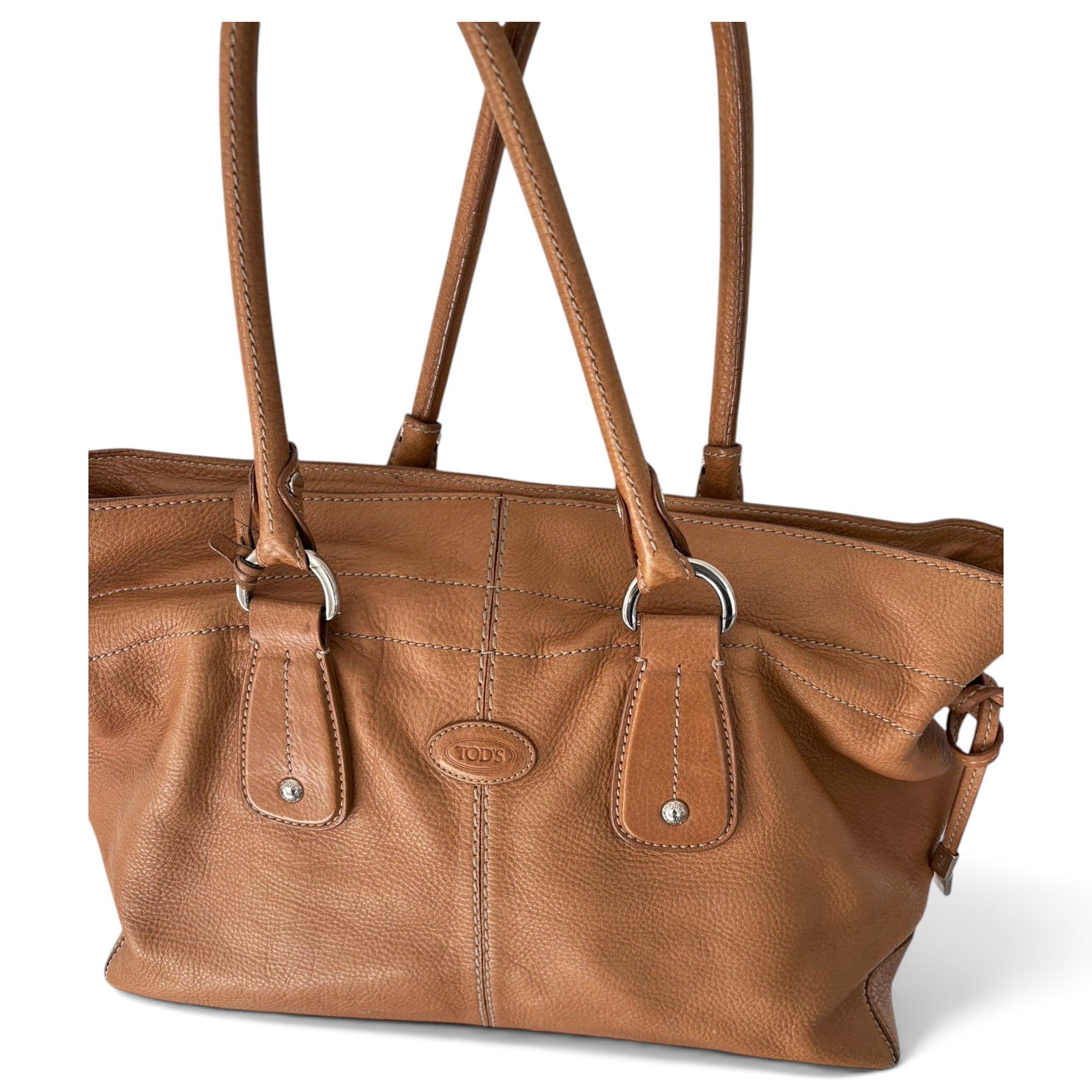 Leather handbag