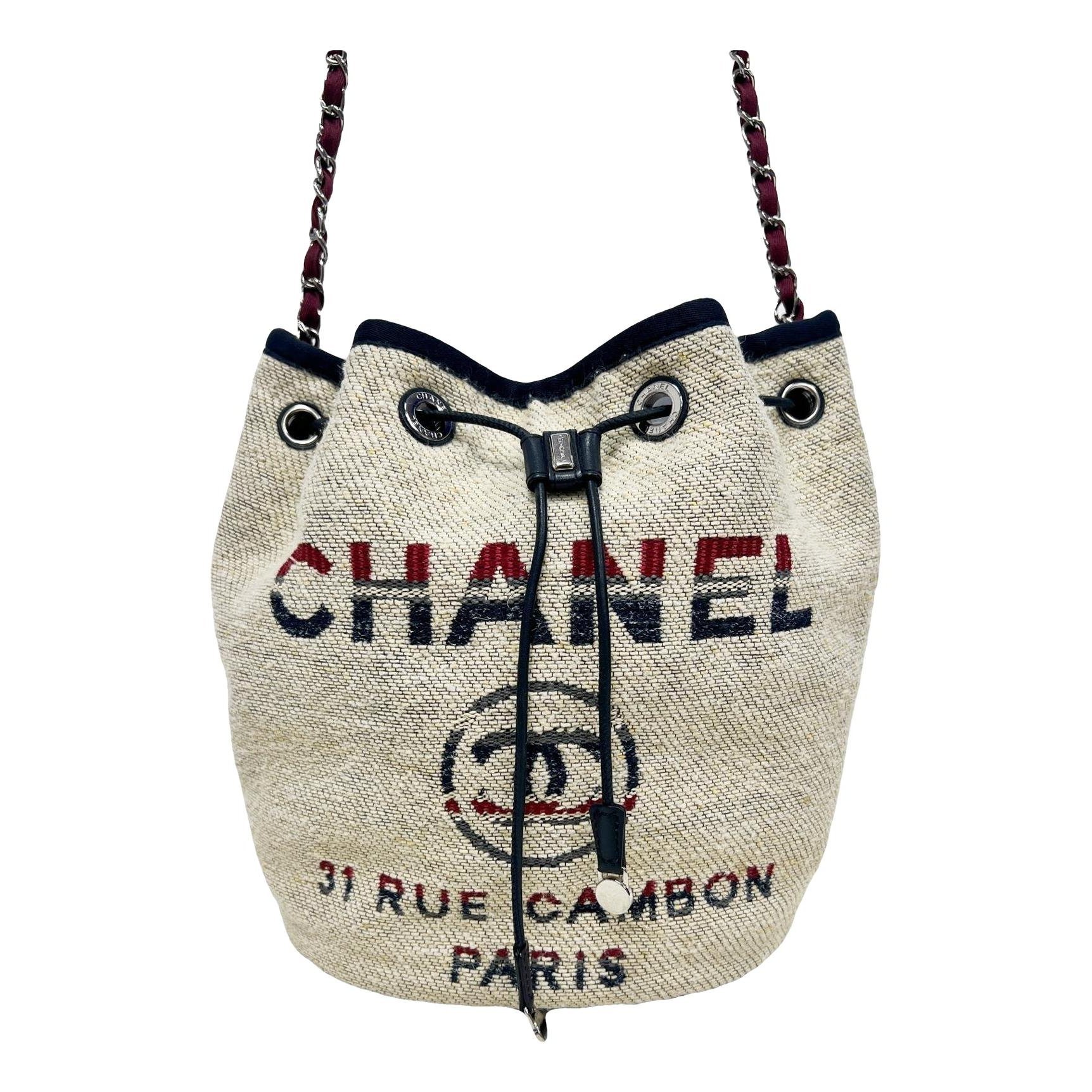 Gabrielle Bucket leather bag