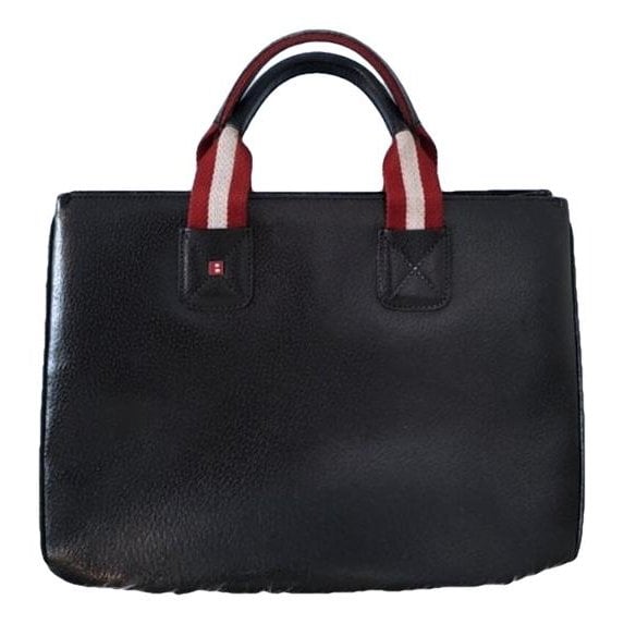 Leather tote