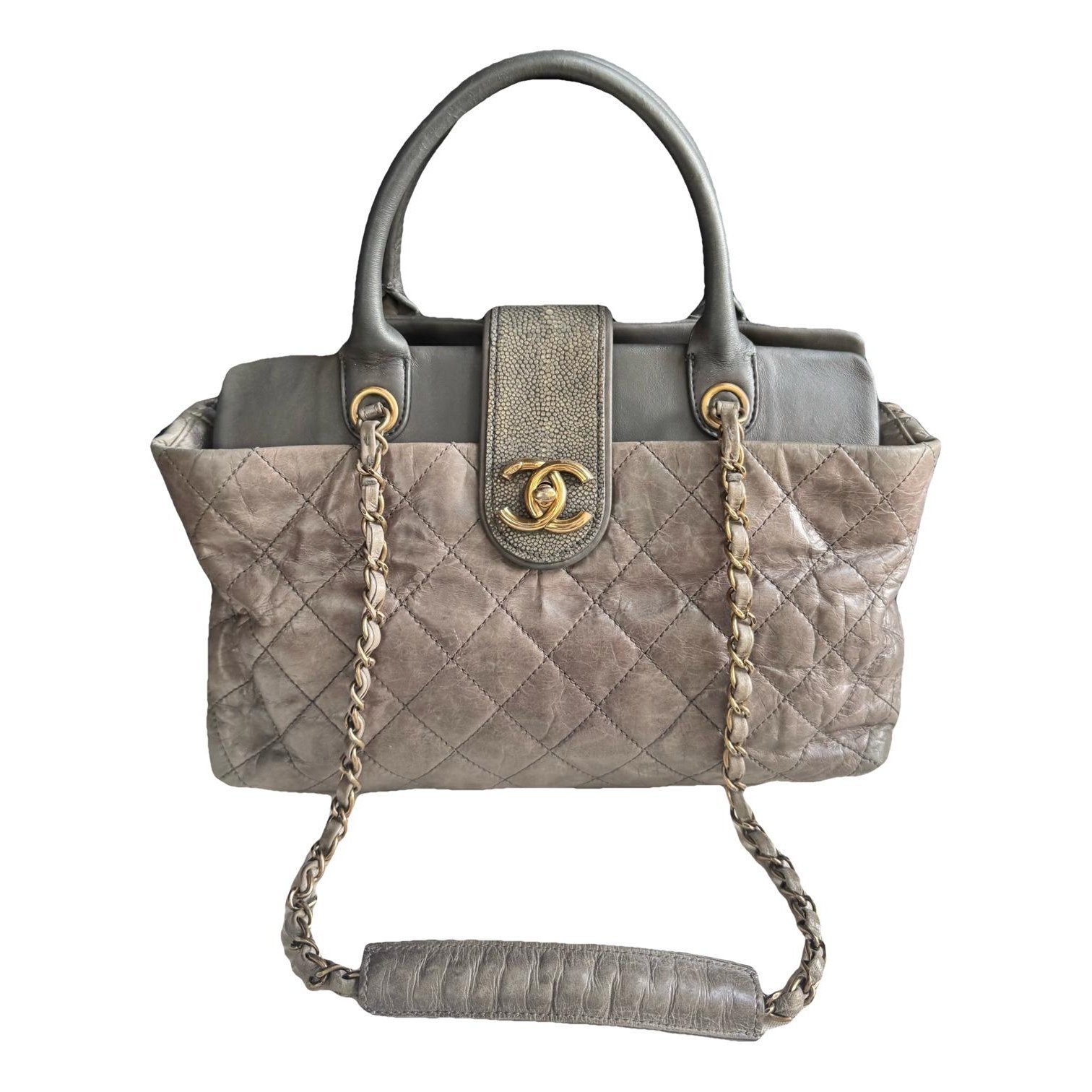 Leather crossbody bag