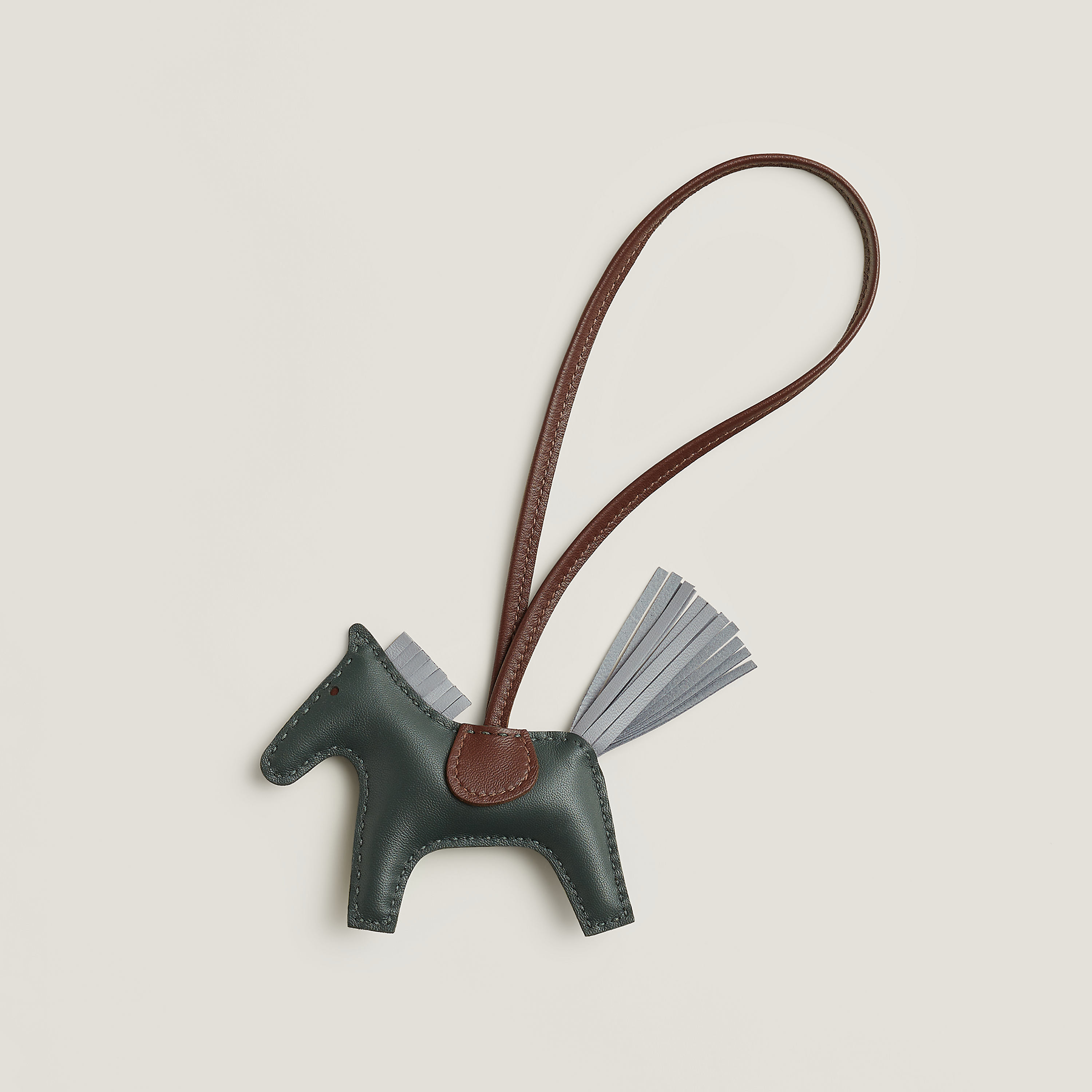 Hermès Rodeo charm in ヴェール・マングローブ