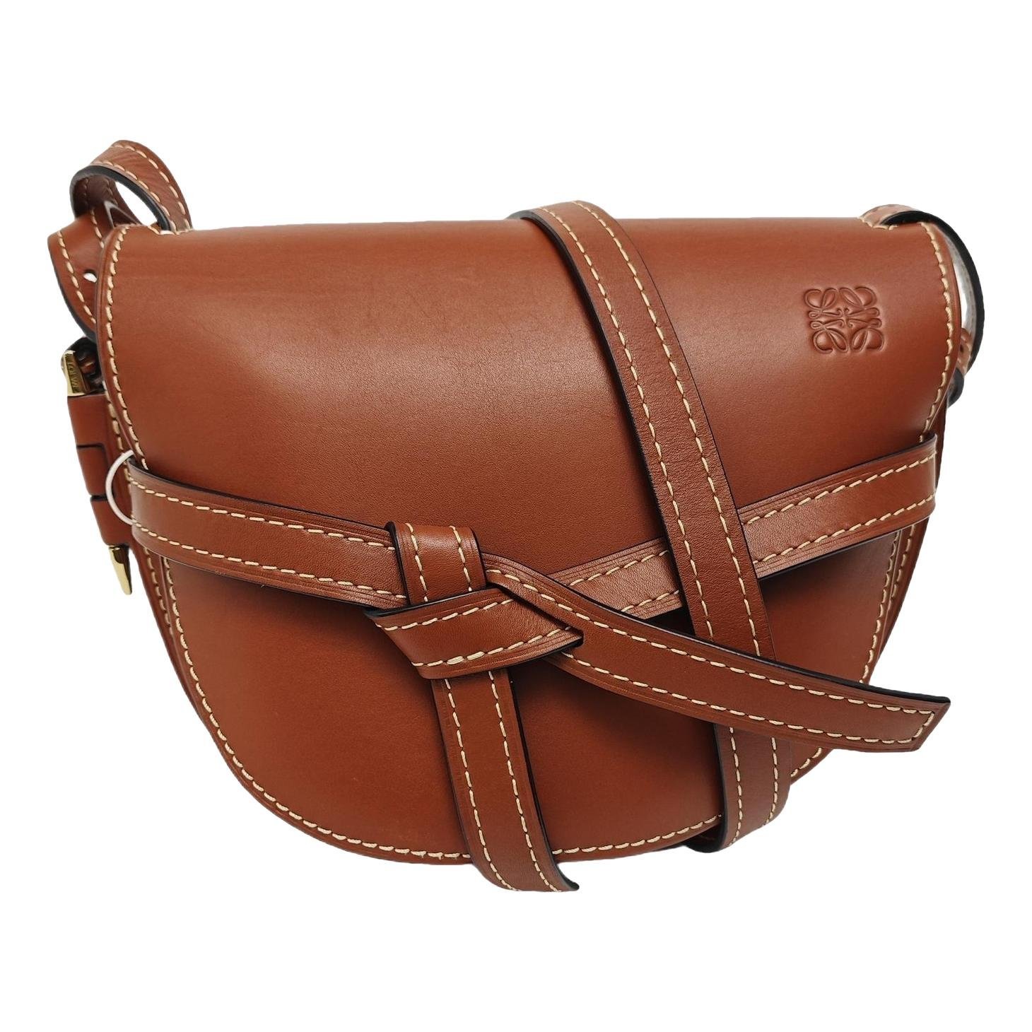 Gate leather handbag
