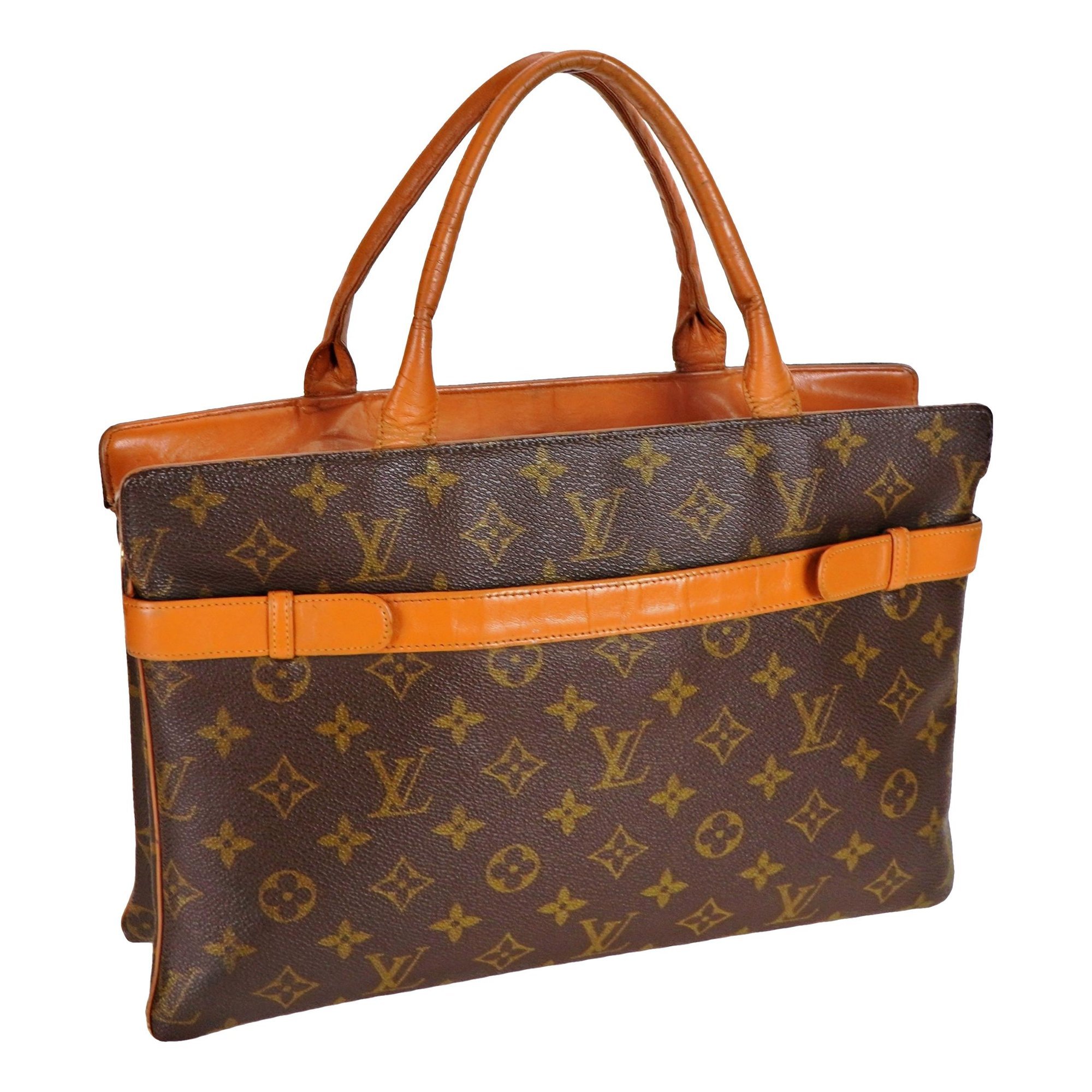 Leather tote