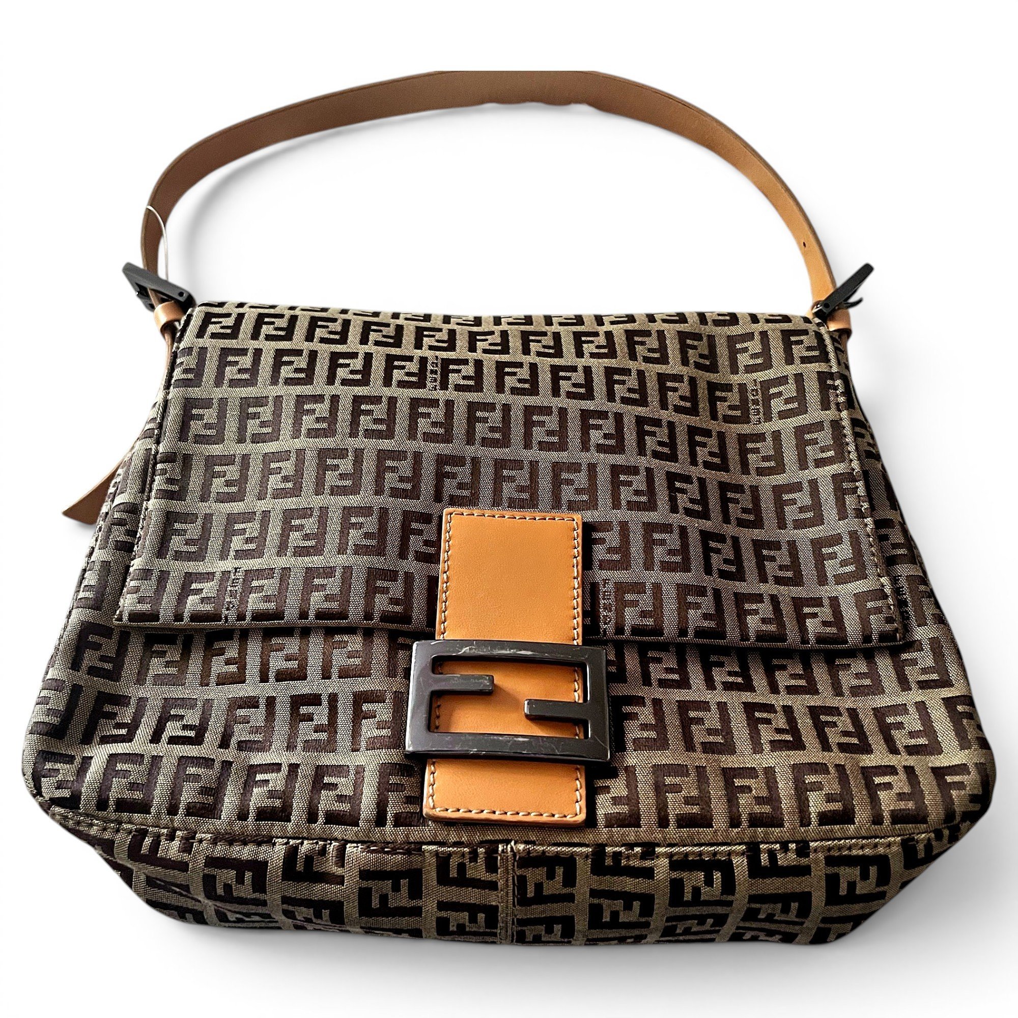 Baguette cloth handbag