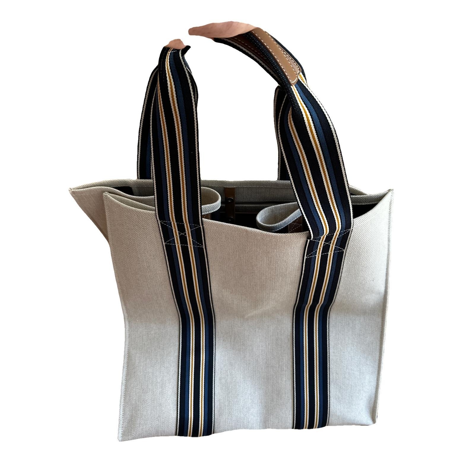 Cloth travel bag