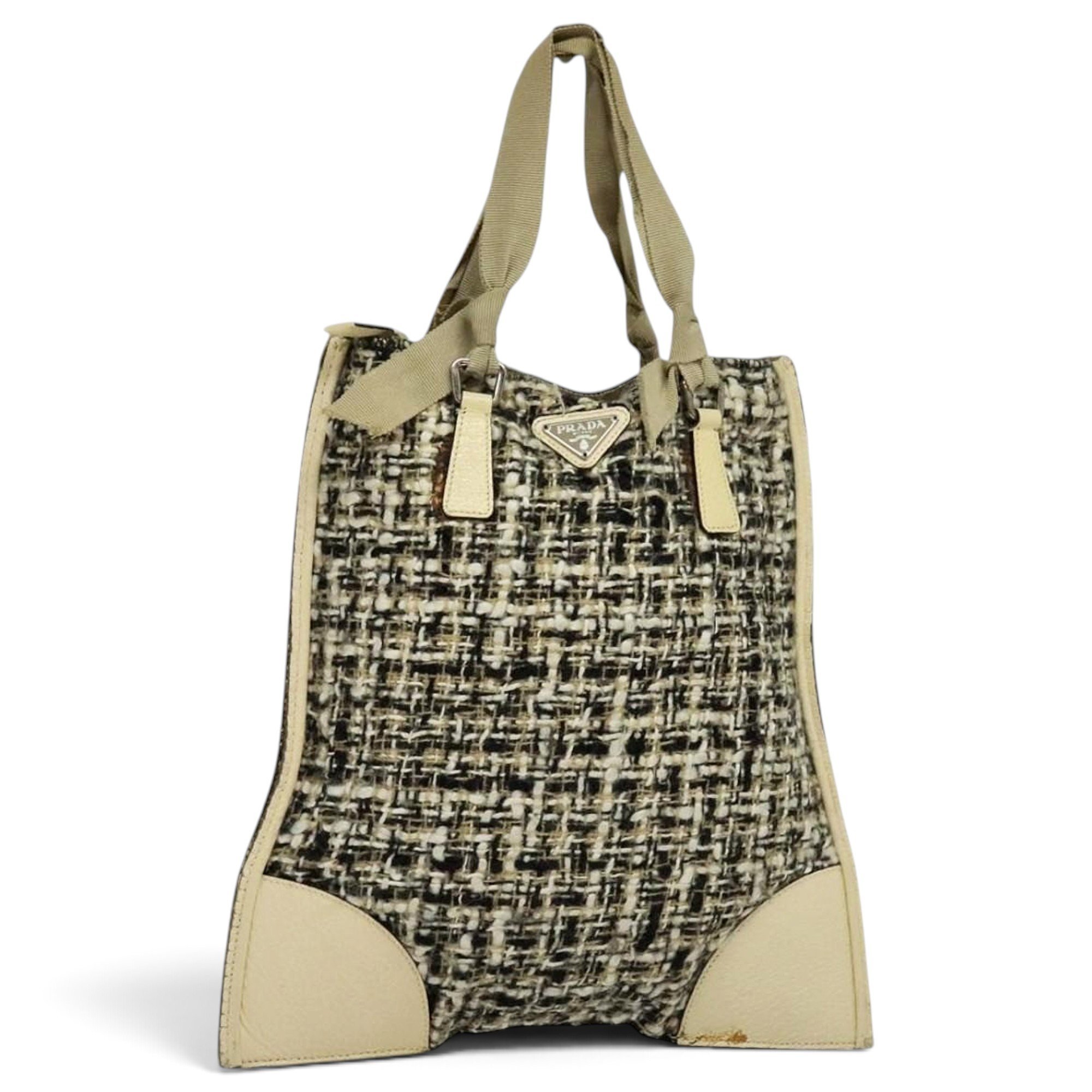 Wool handbag