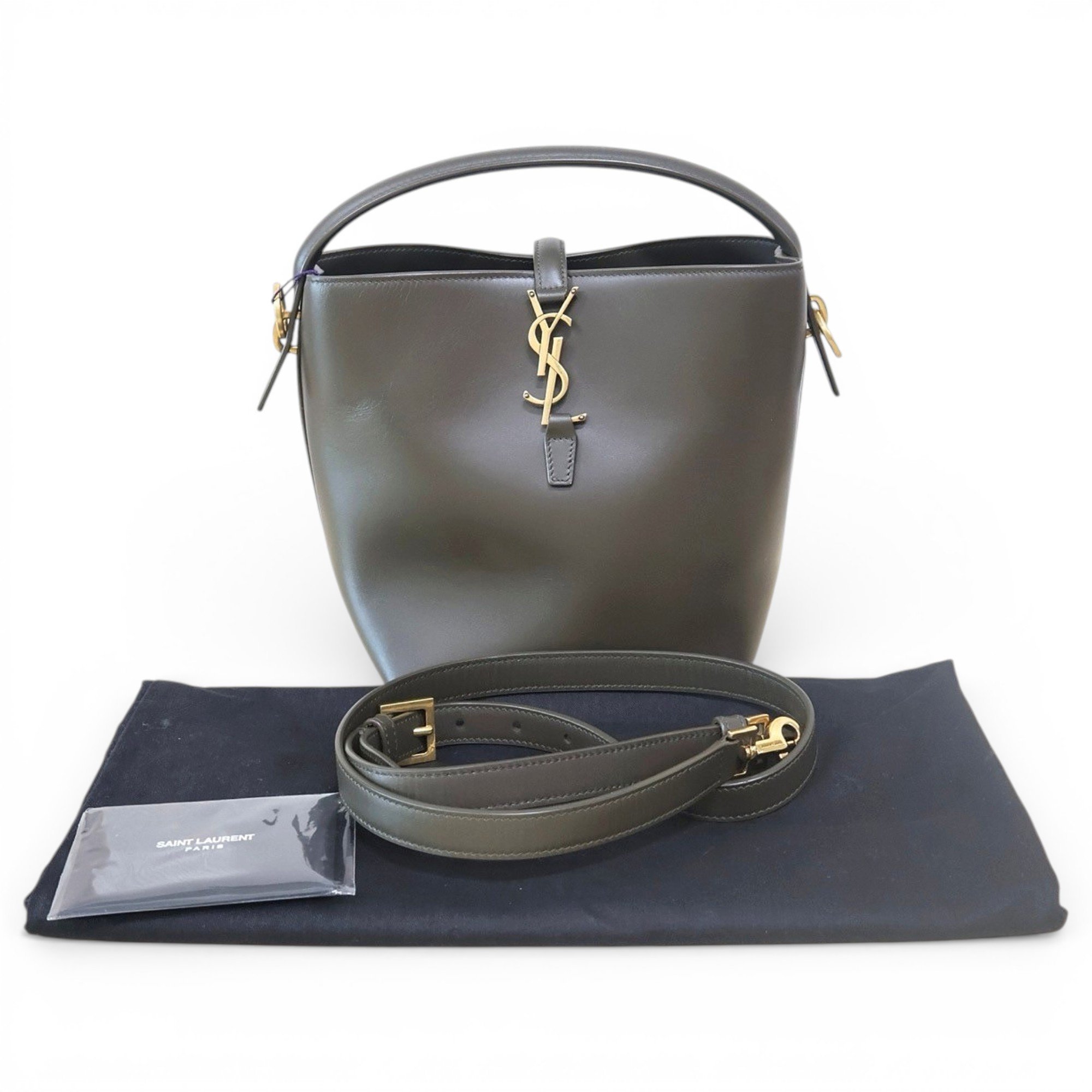 Le 37 leather handbag