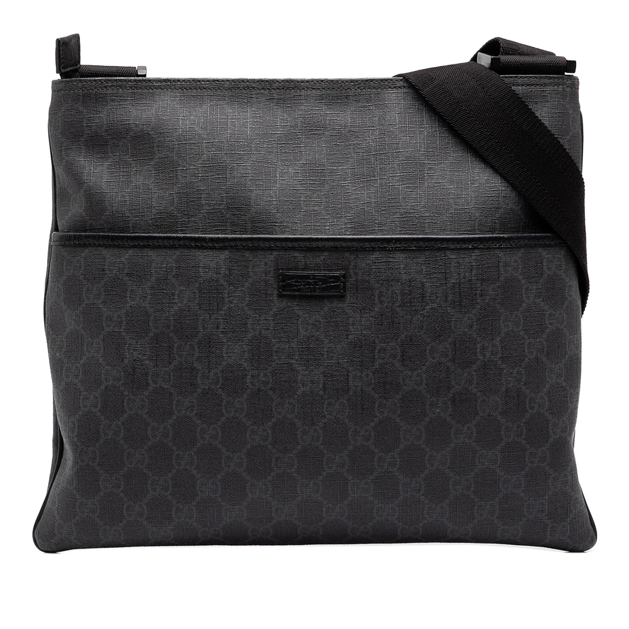 Gucci B cloth handbag