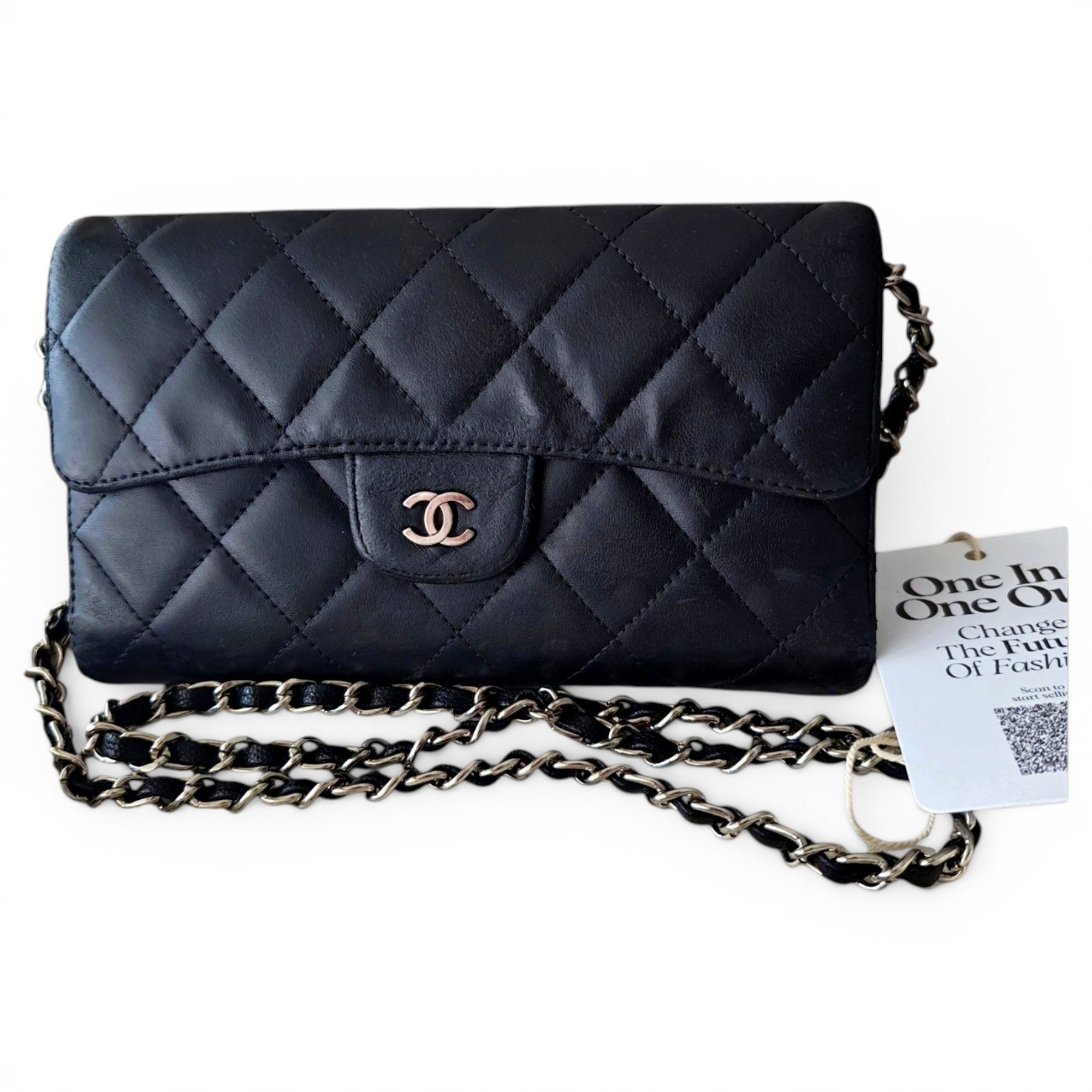 Wallet On Chain Timeless/Classique leather crossbody bag