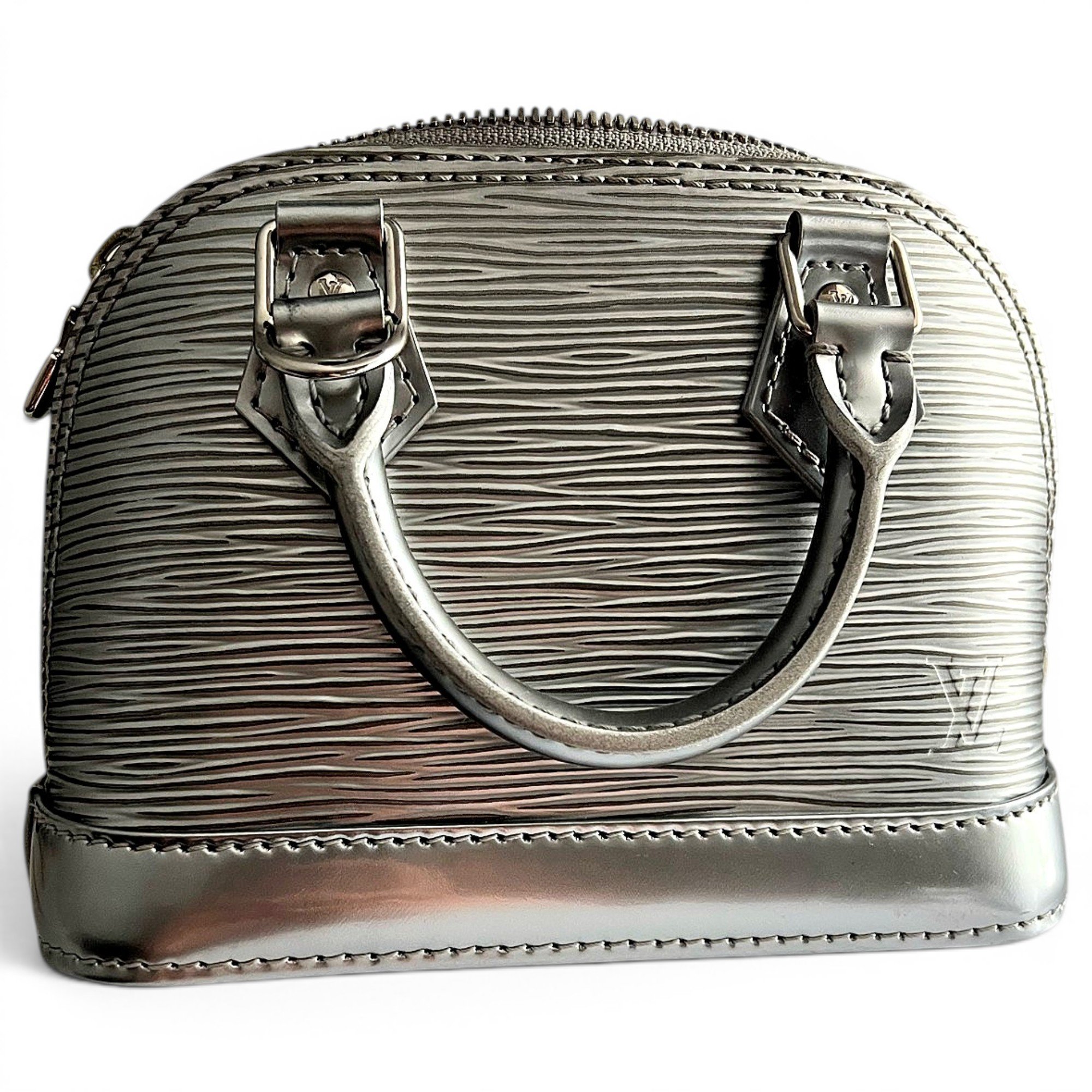 Alma BB leather handbag