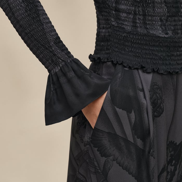 Noir "Soleil De Soie Poudre" Smocked Blouse