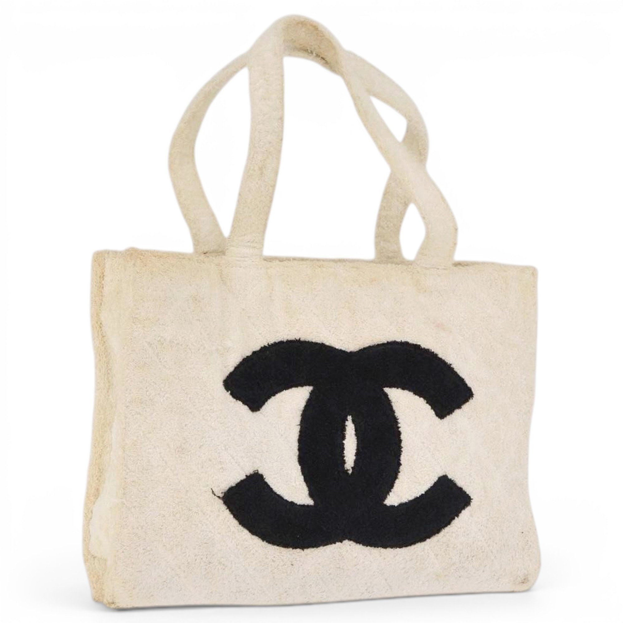 Wool handbag