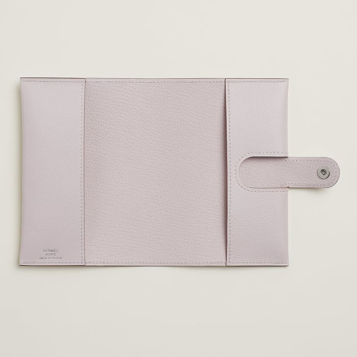 Mauve Pâle R.M.S Passport Holder